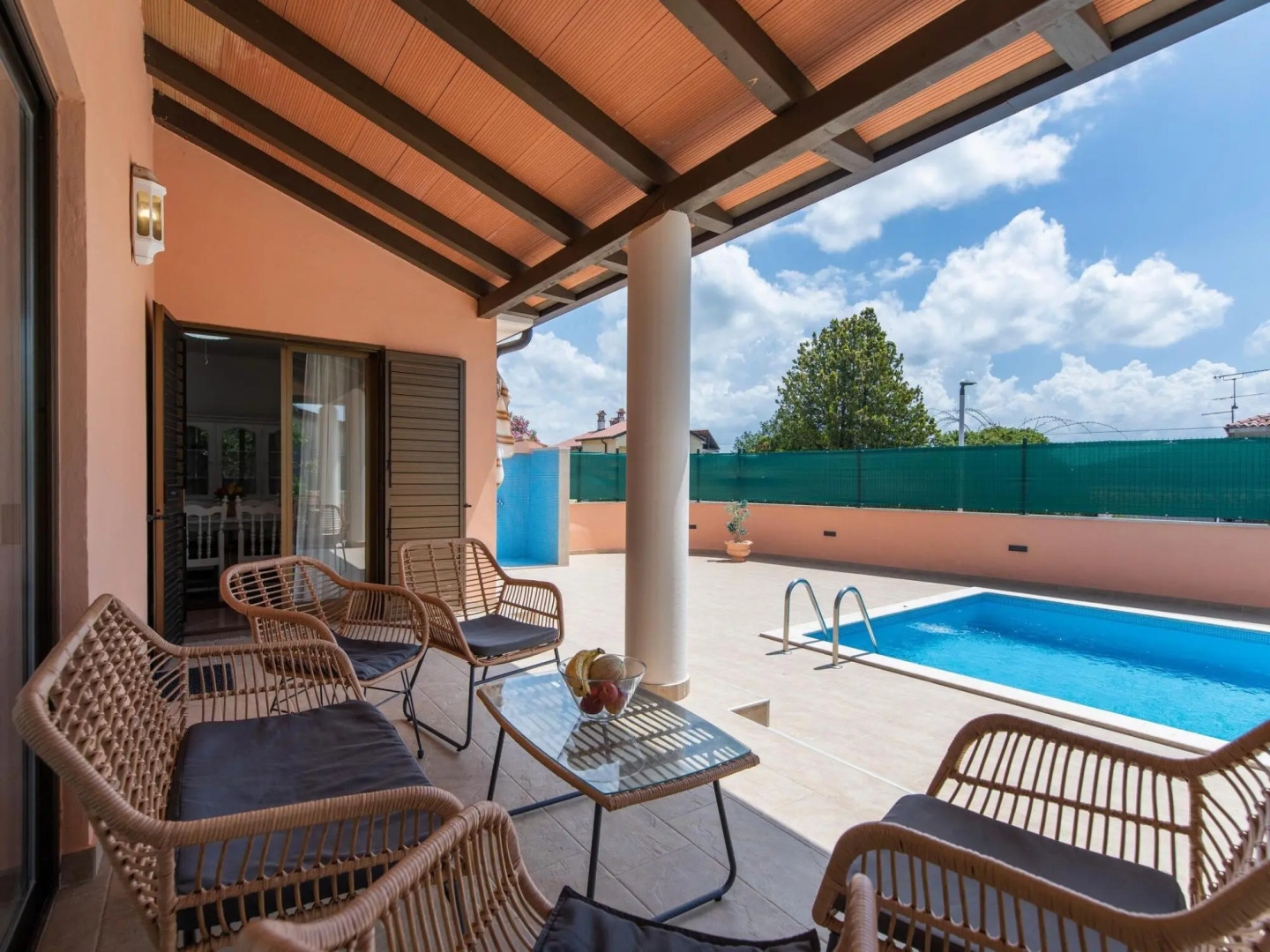 Stylish Villa in Buje With Outdoor Kitchen