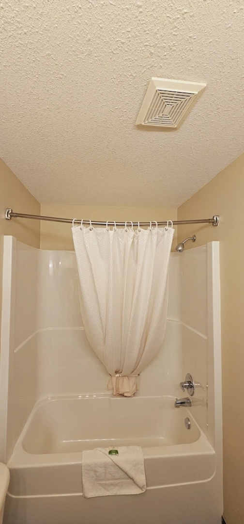 Raven's Nest Hotel