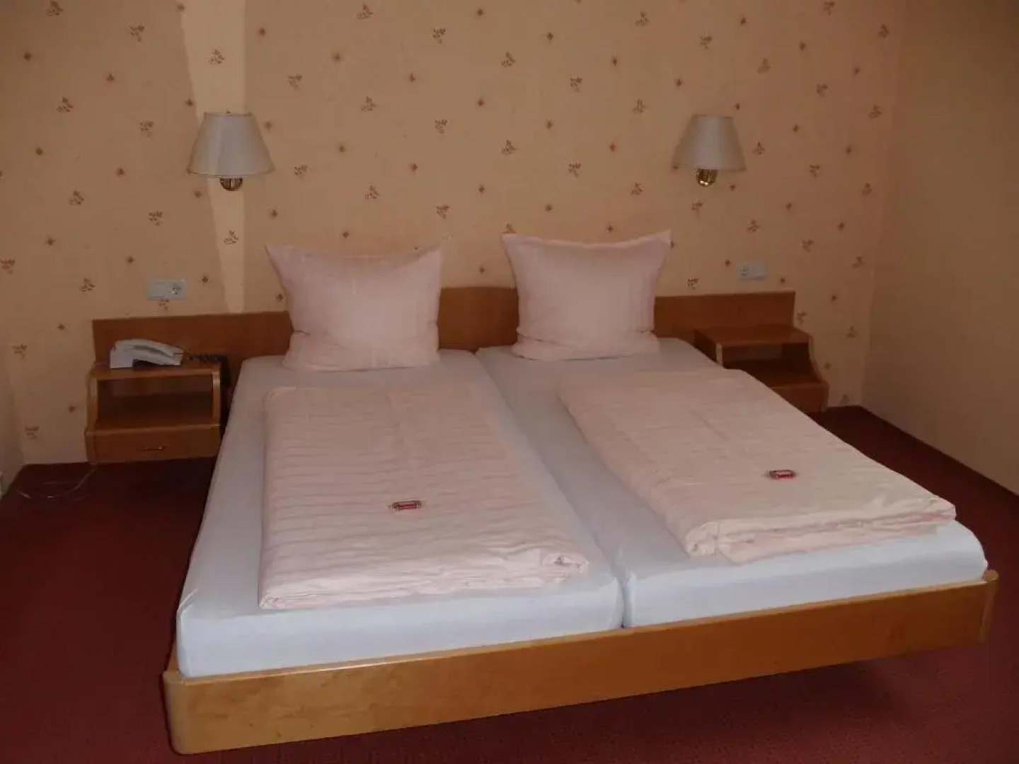 Hotel Restaurant Weingut Weisbrod