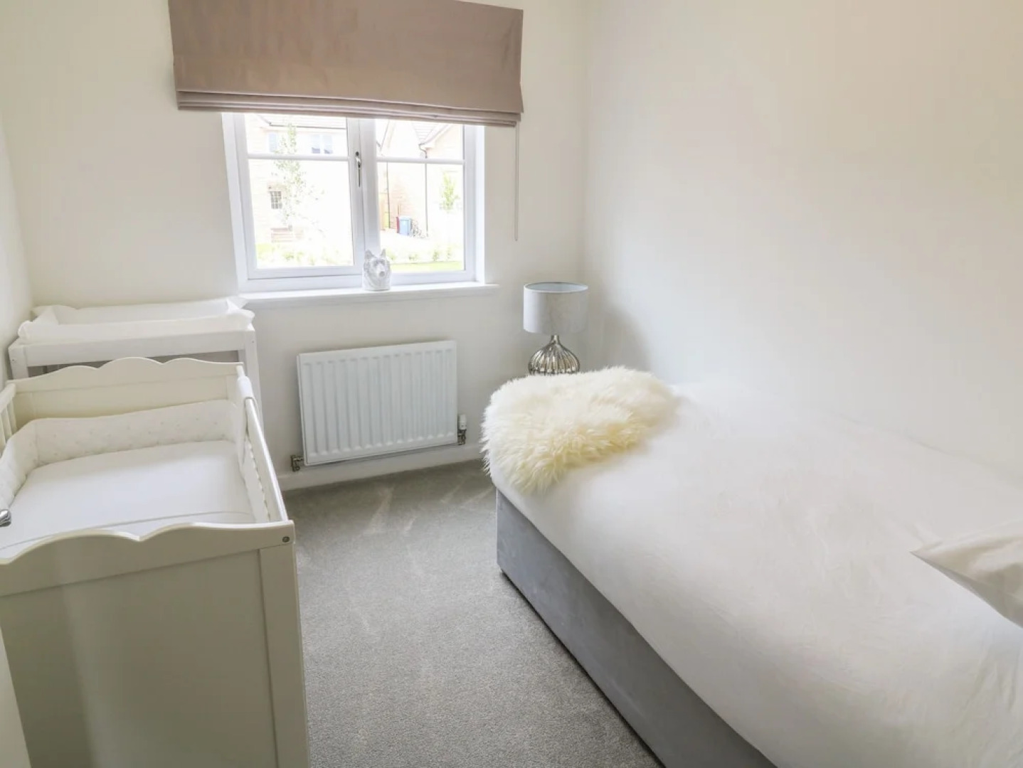 6 Whitecraigs Crescent