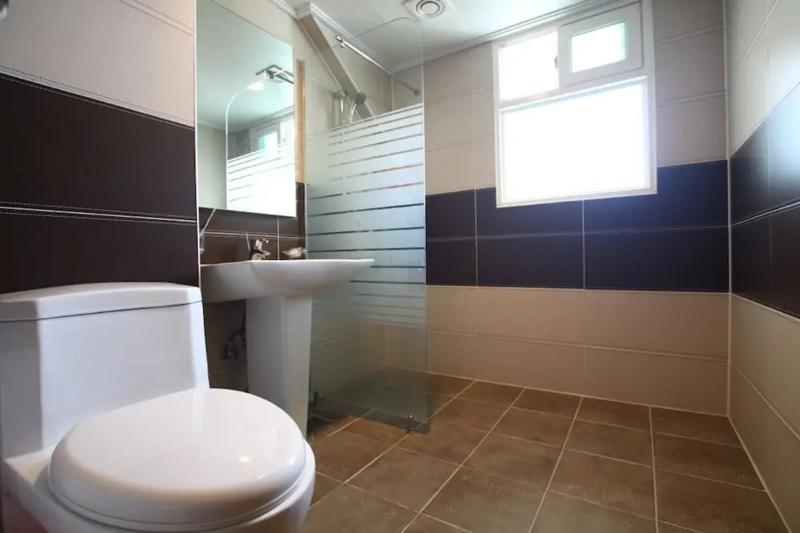 Prada Hotel & Pension