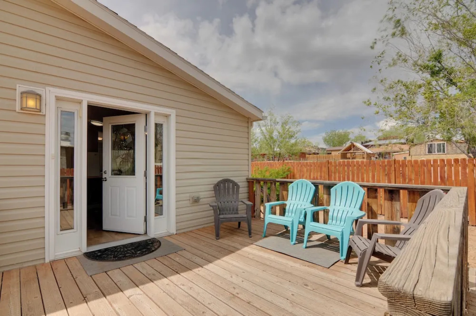 Utah Retreat - Hot Tub, Deck & Near National Parks