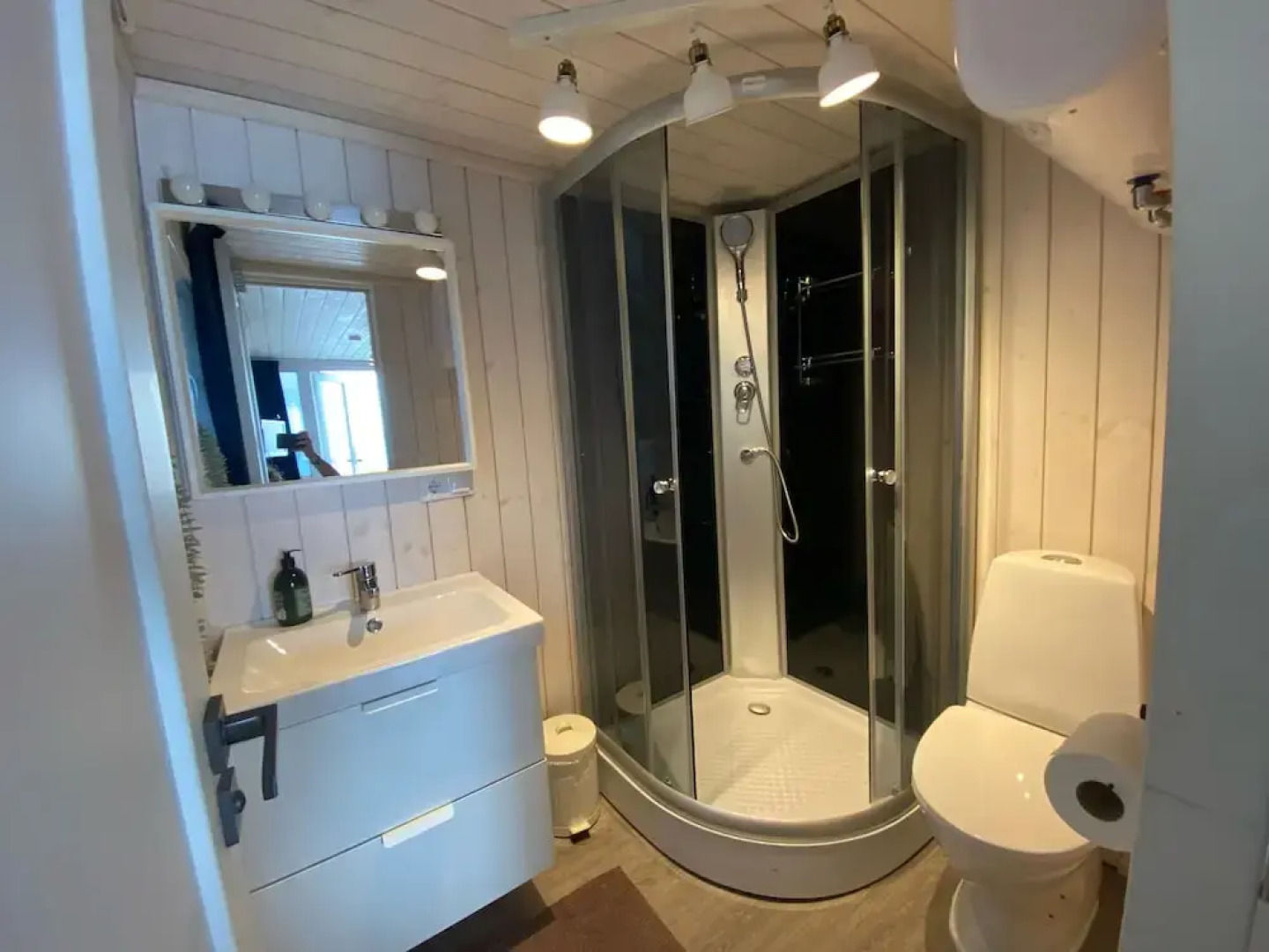 Sjøberg Hotell og Ferieleiligheter