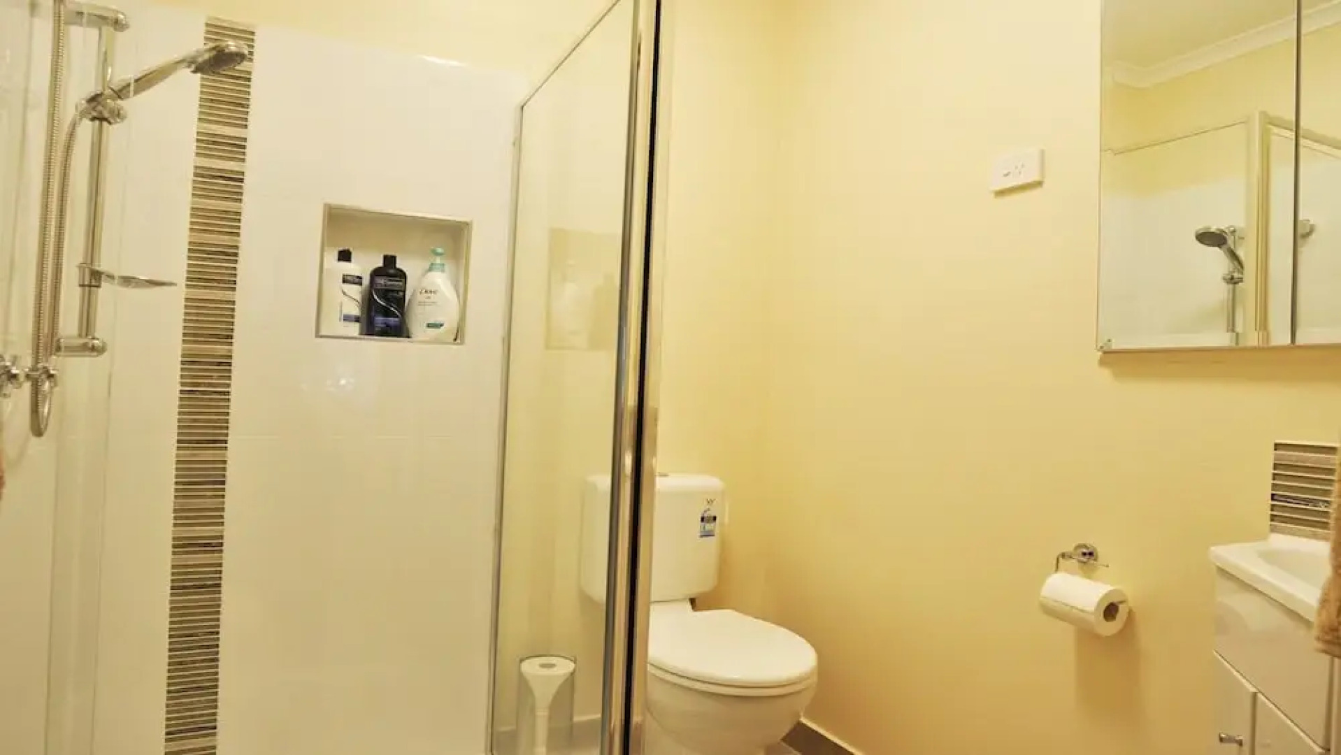 Getaway On Garden - Free Wifi - Pet Friendly (Outside Only)