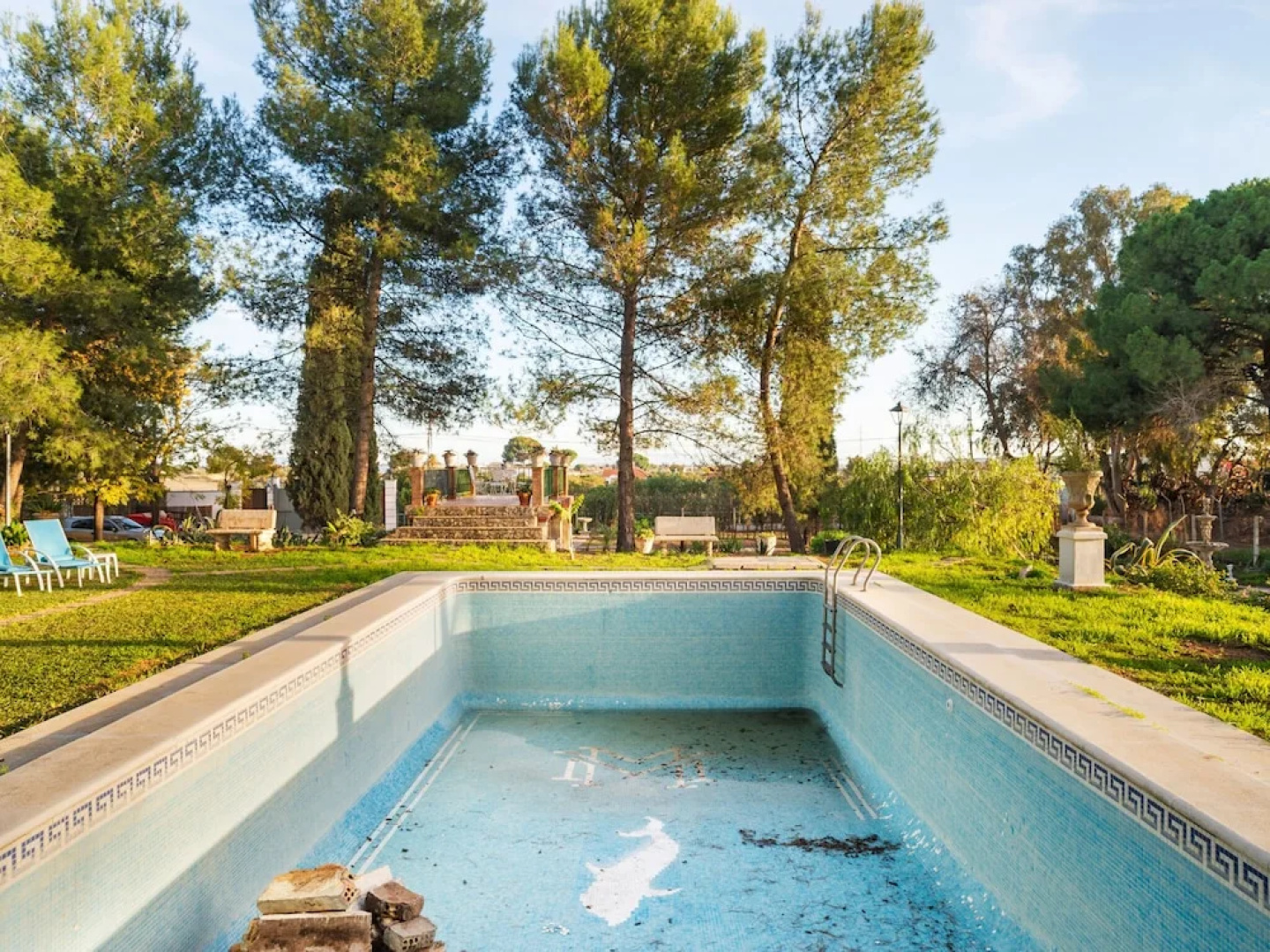 Splendid Holiday Home in Utrera With Garden