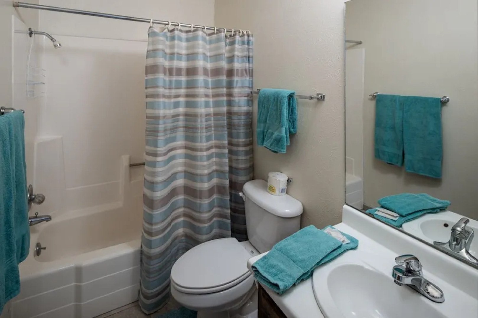 40 Innsbrook - Three Bedroom Townhome