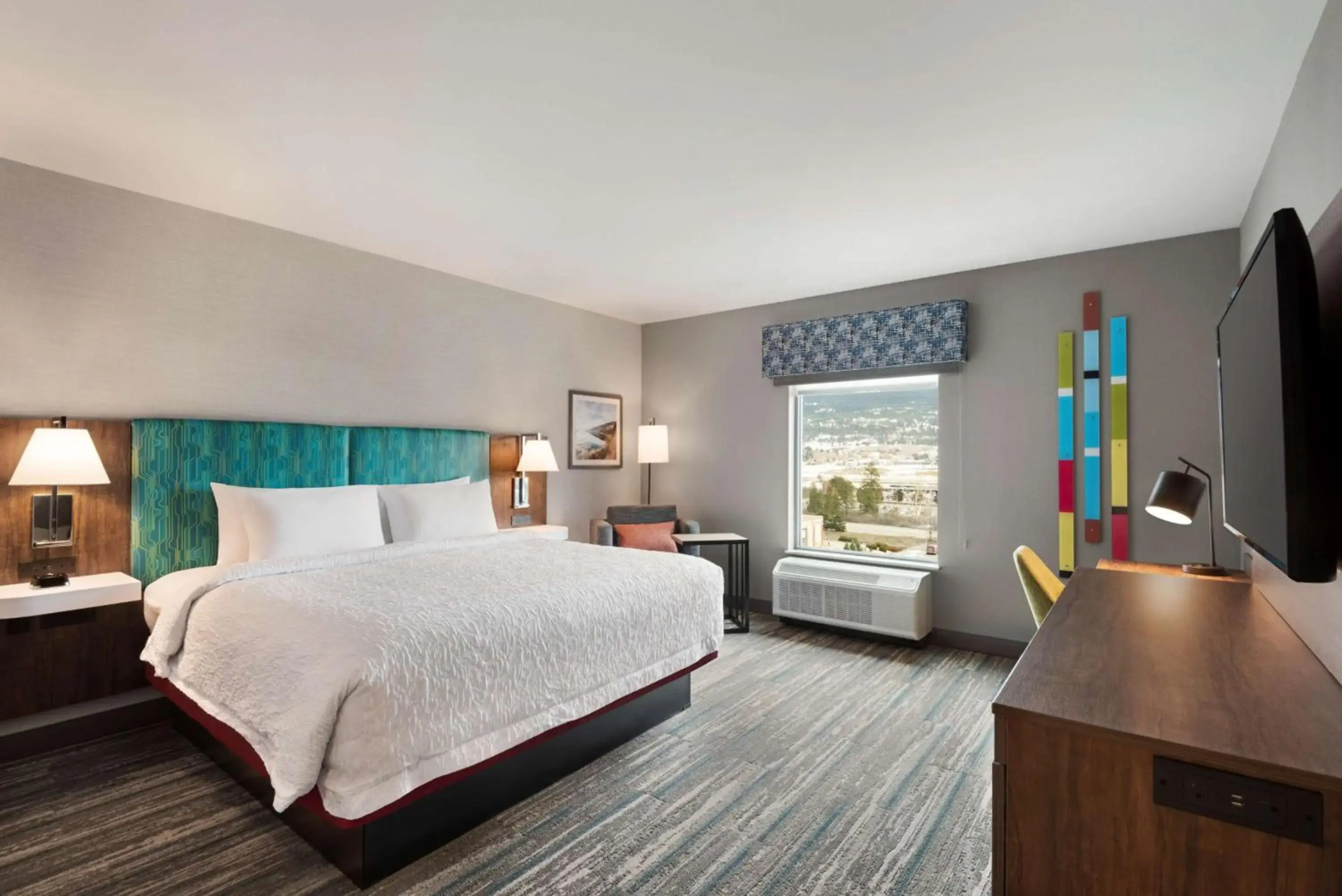 Hampton Inn & Suites by Hilton Kelowna Airport