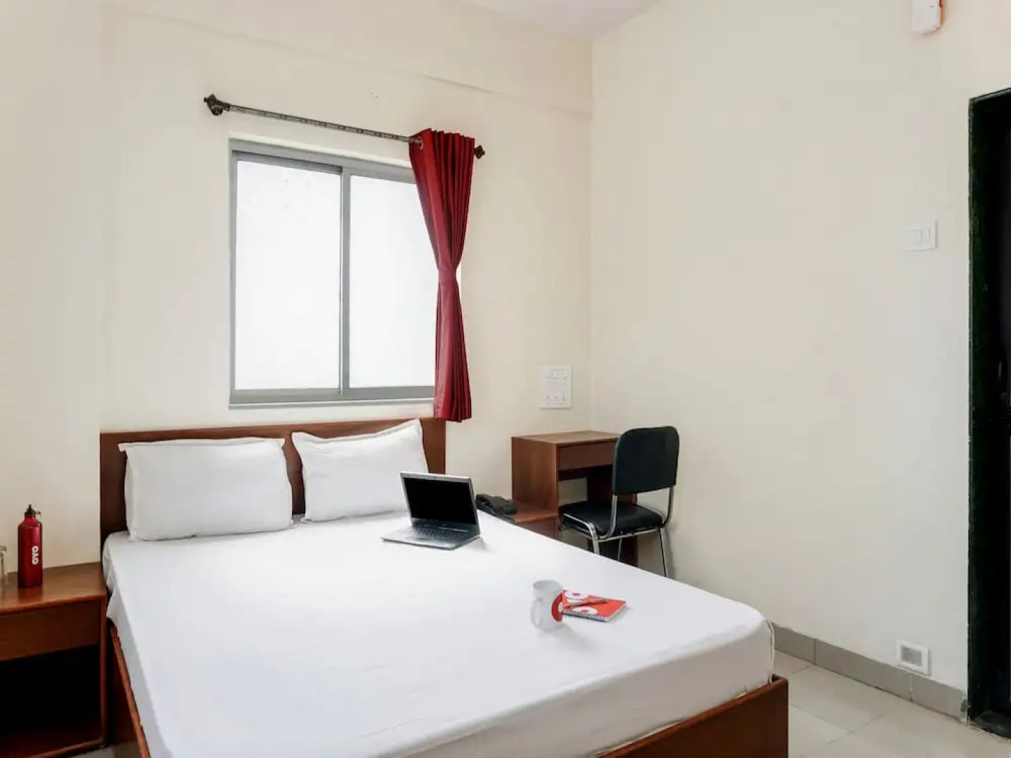 OYO Living 26804 Luxurious Studio Rooms