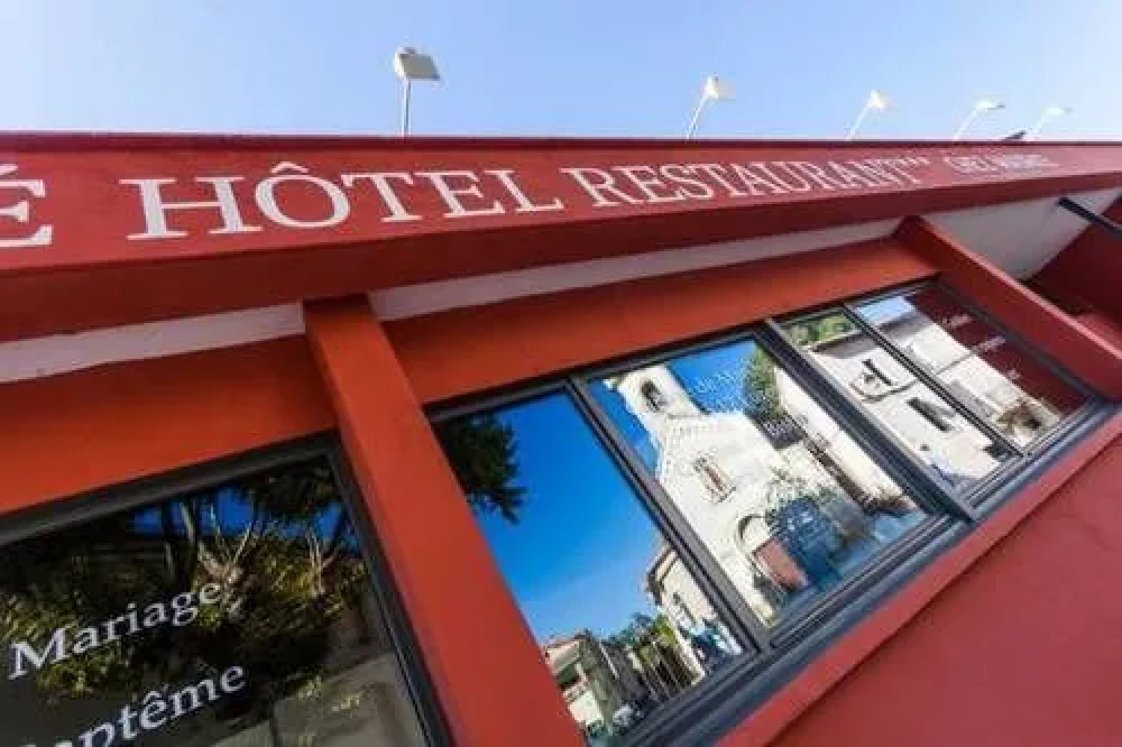 Chez Maurice Cevennes