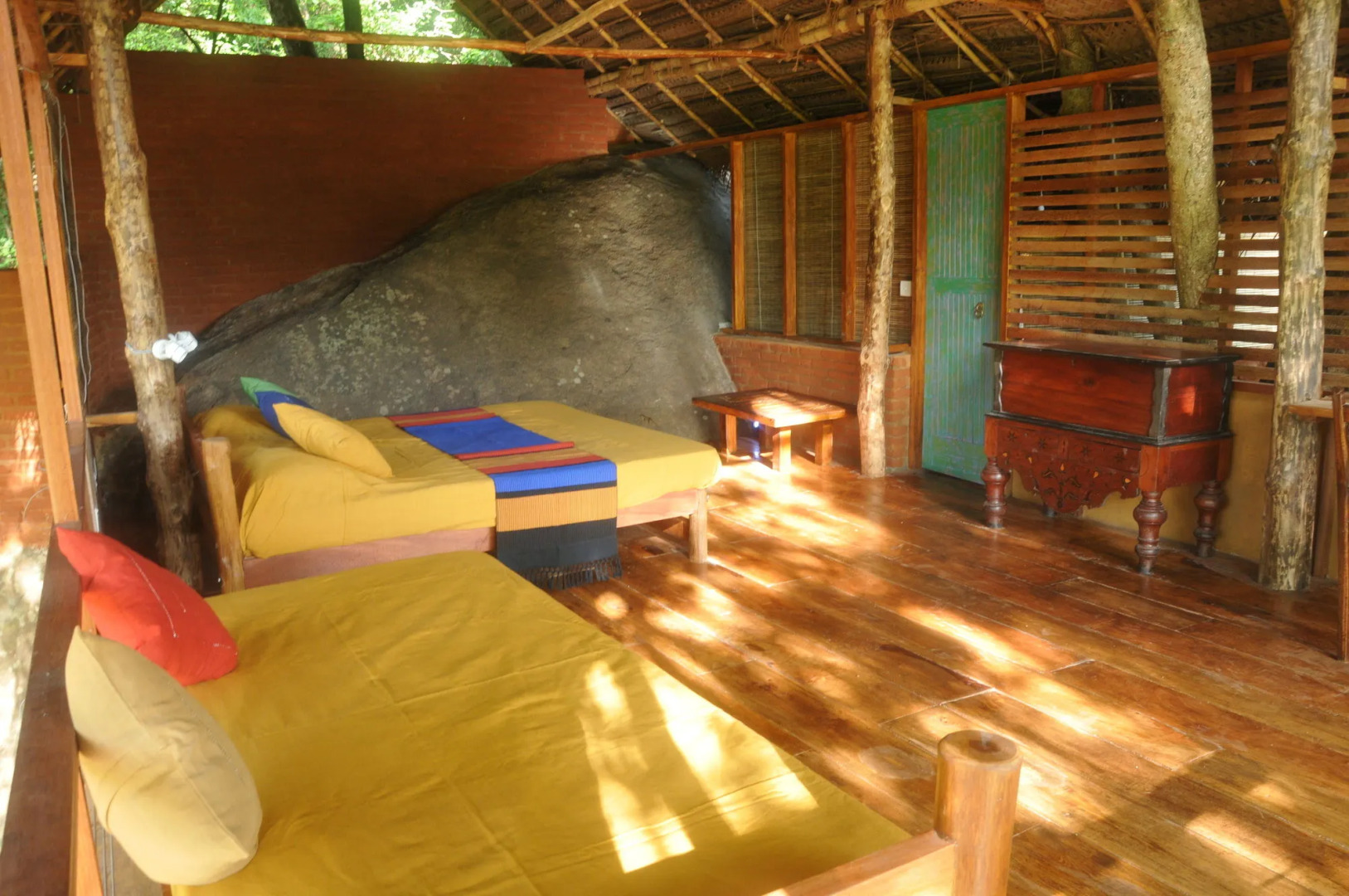 Back of Beyond - Dehigaha Ela