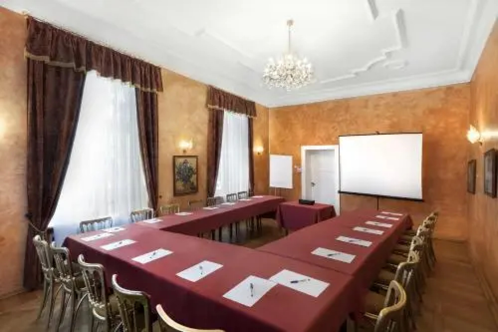 Hotel Pałac Nieznanice