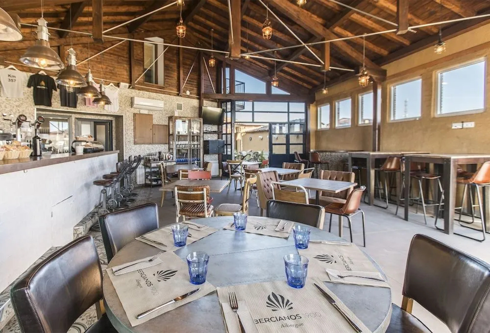 Albergue Bercianos 1900