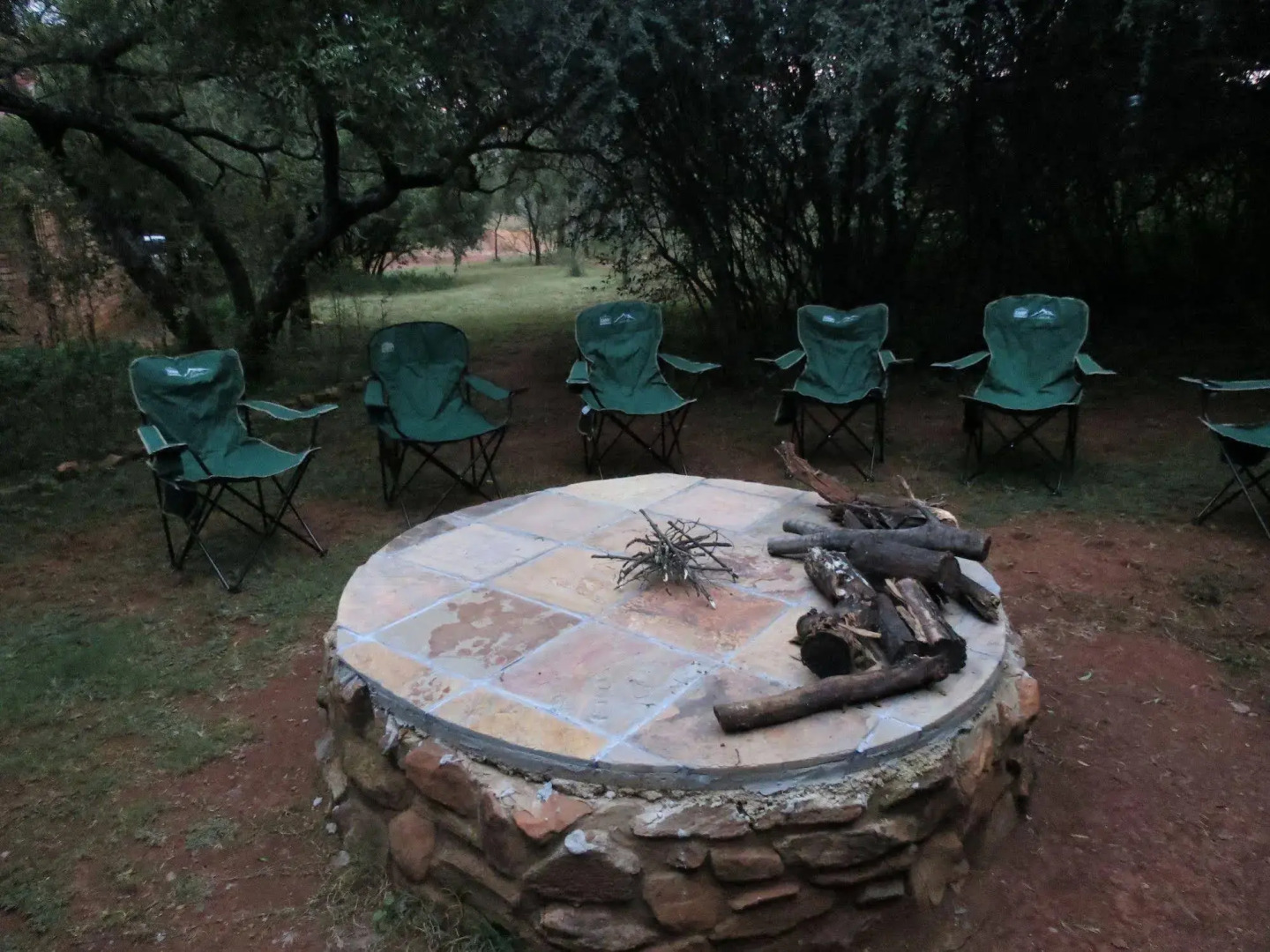 Meerkatplaats Guesthouse and B&B