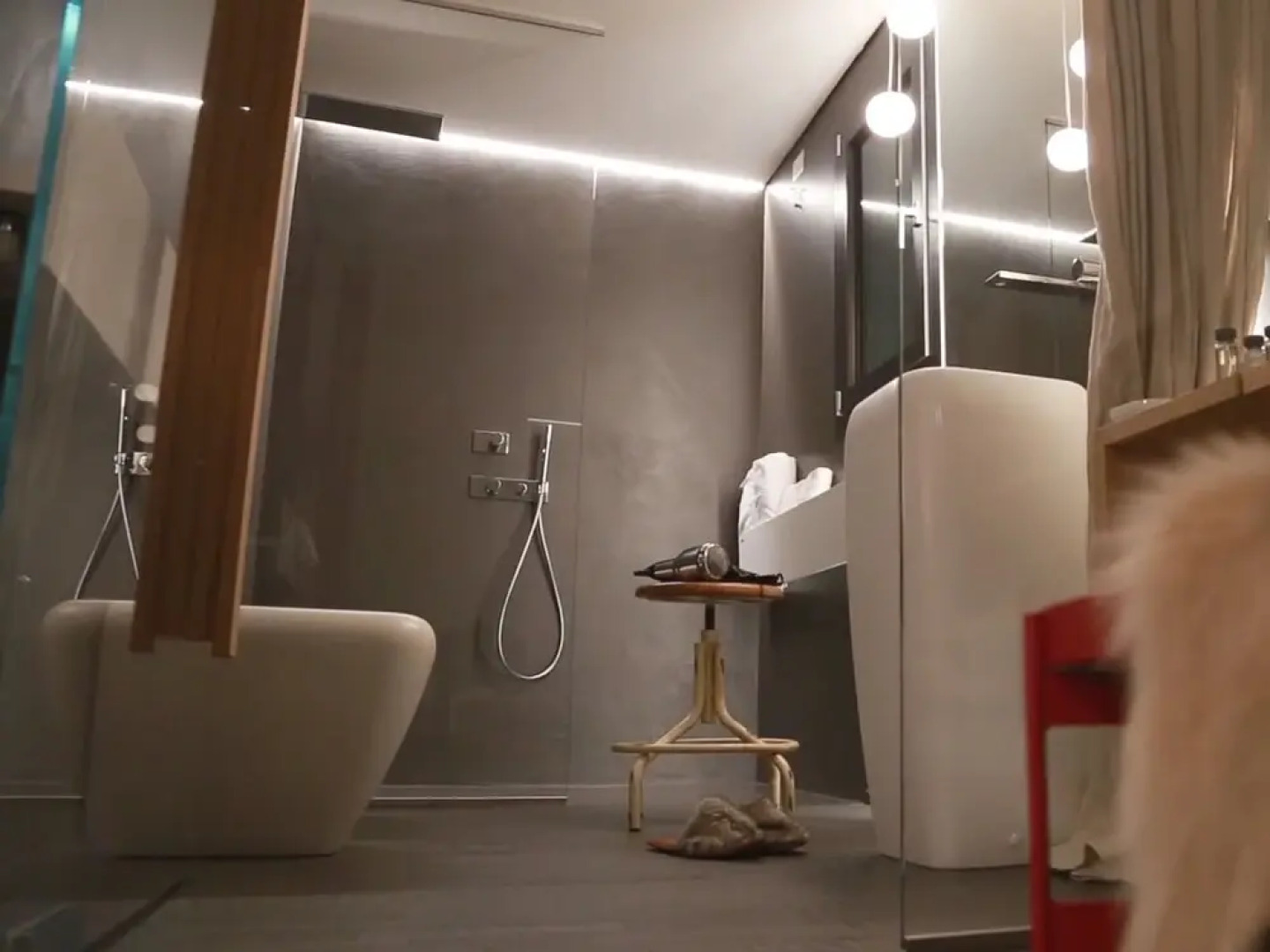 Locanda Black and White