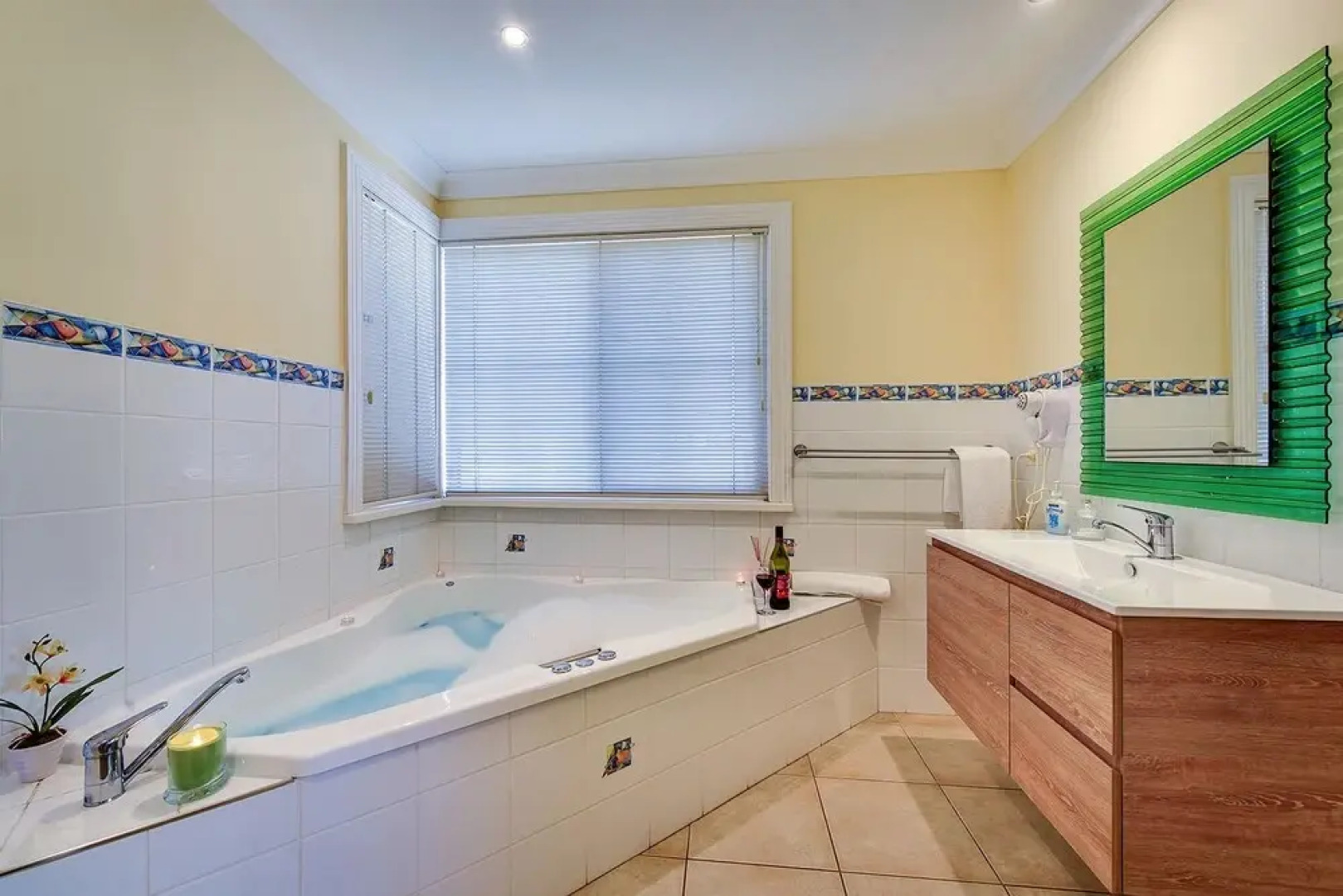 Waverley House Cottages