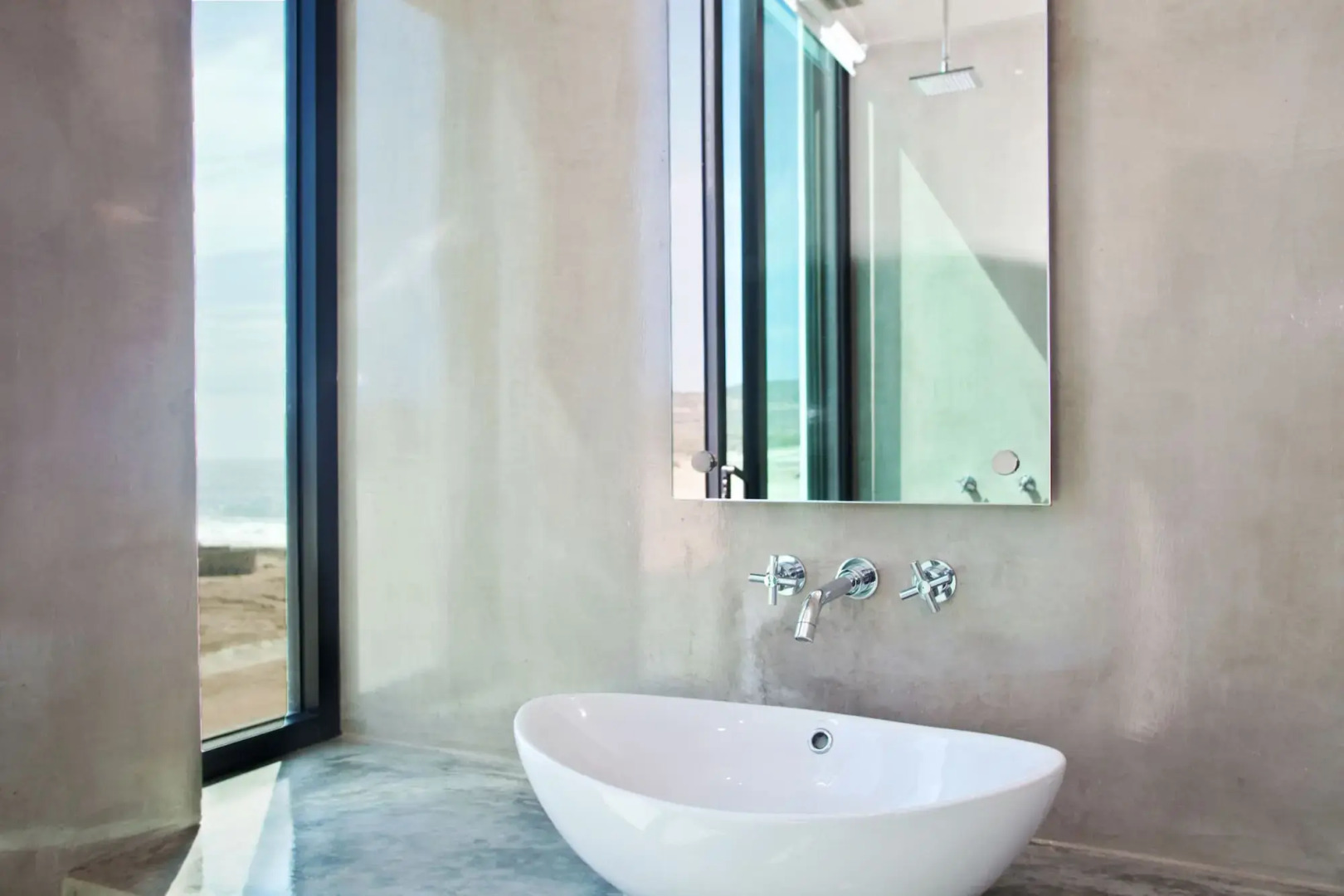 Vidasoul Hotel and Crossroads Country Club Restaurant