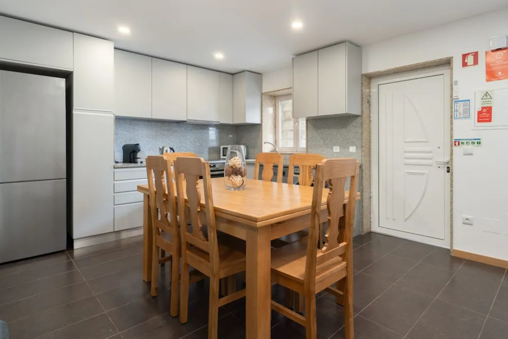 Casa da Petisqueira 88, Paredes - O Porto