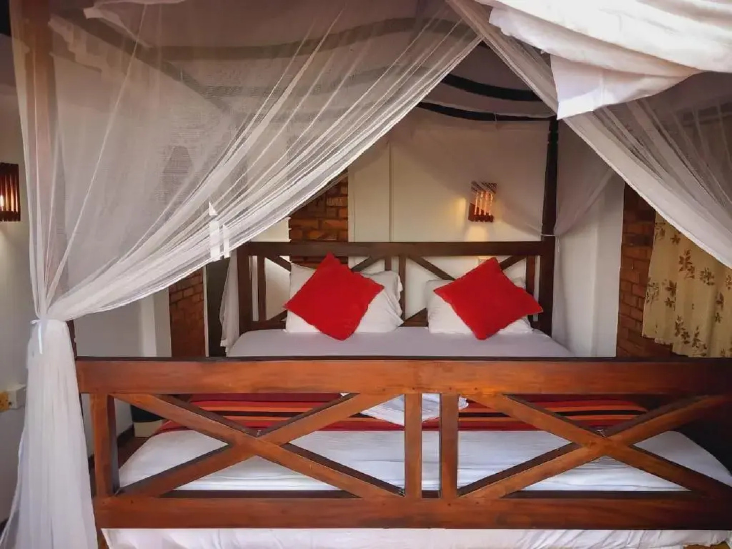 Blue Horizon Beach Hotel