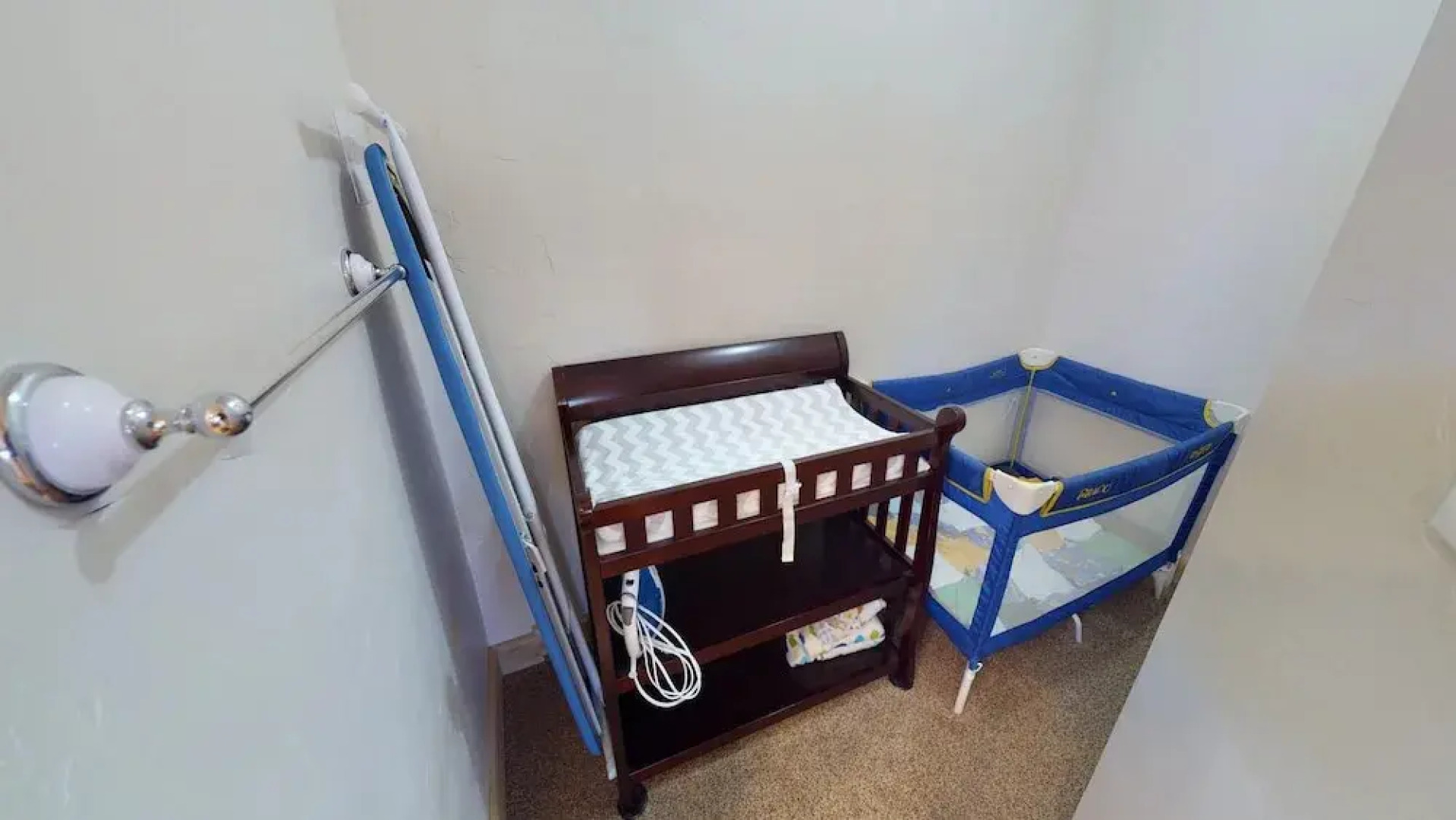 The Cedars Country Cottage