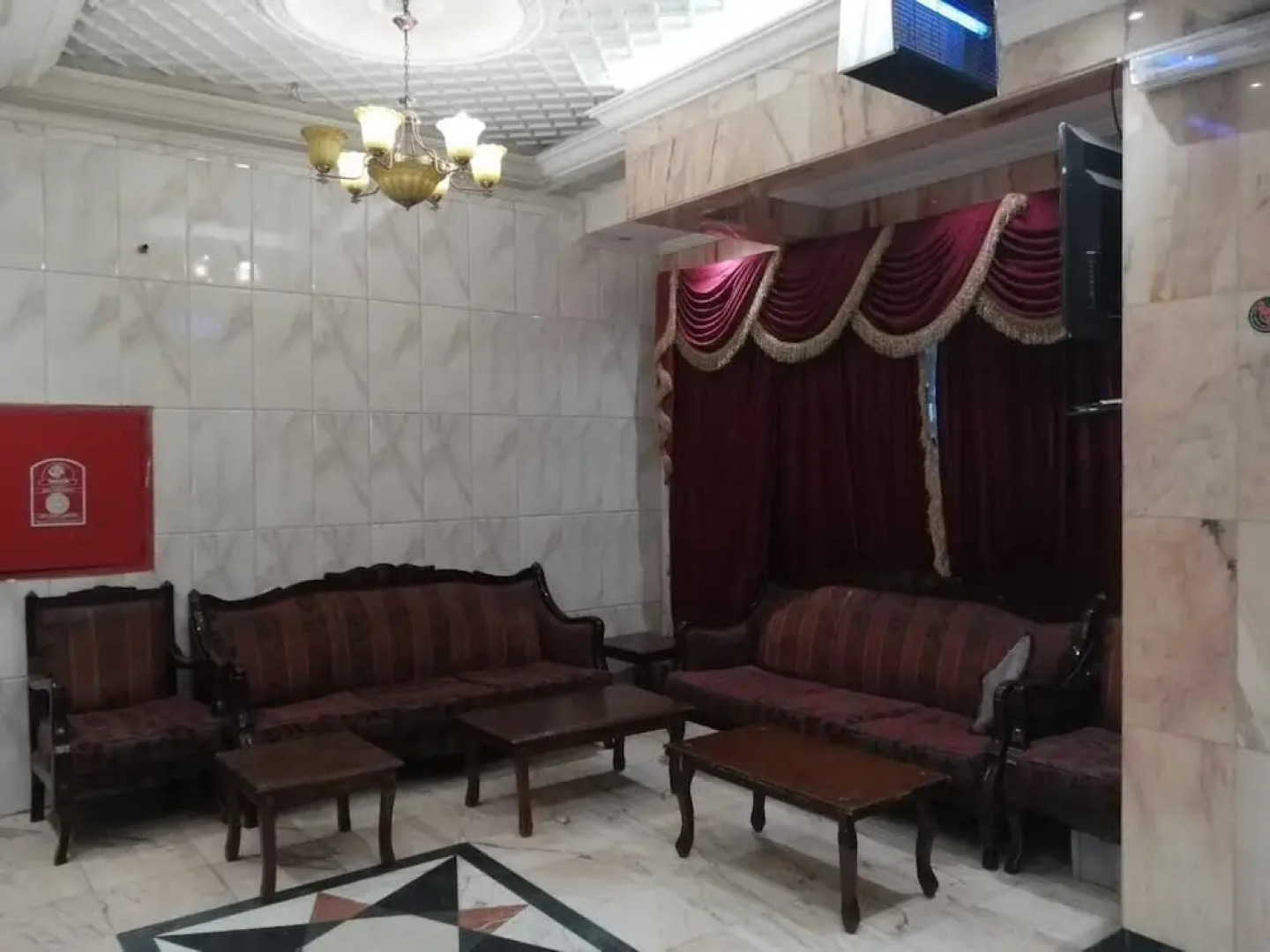 Rawabi Al Shamikh Ajyad Hotel