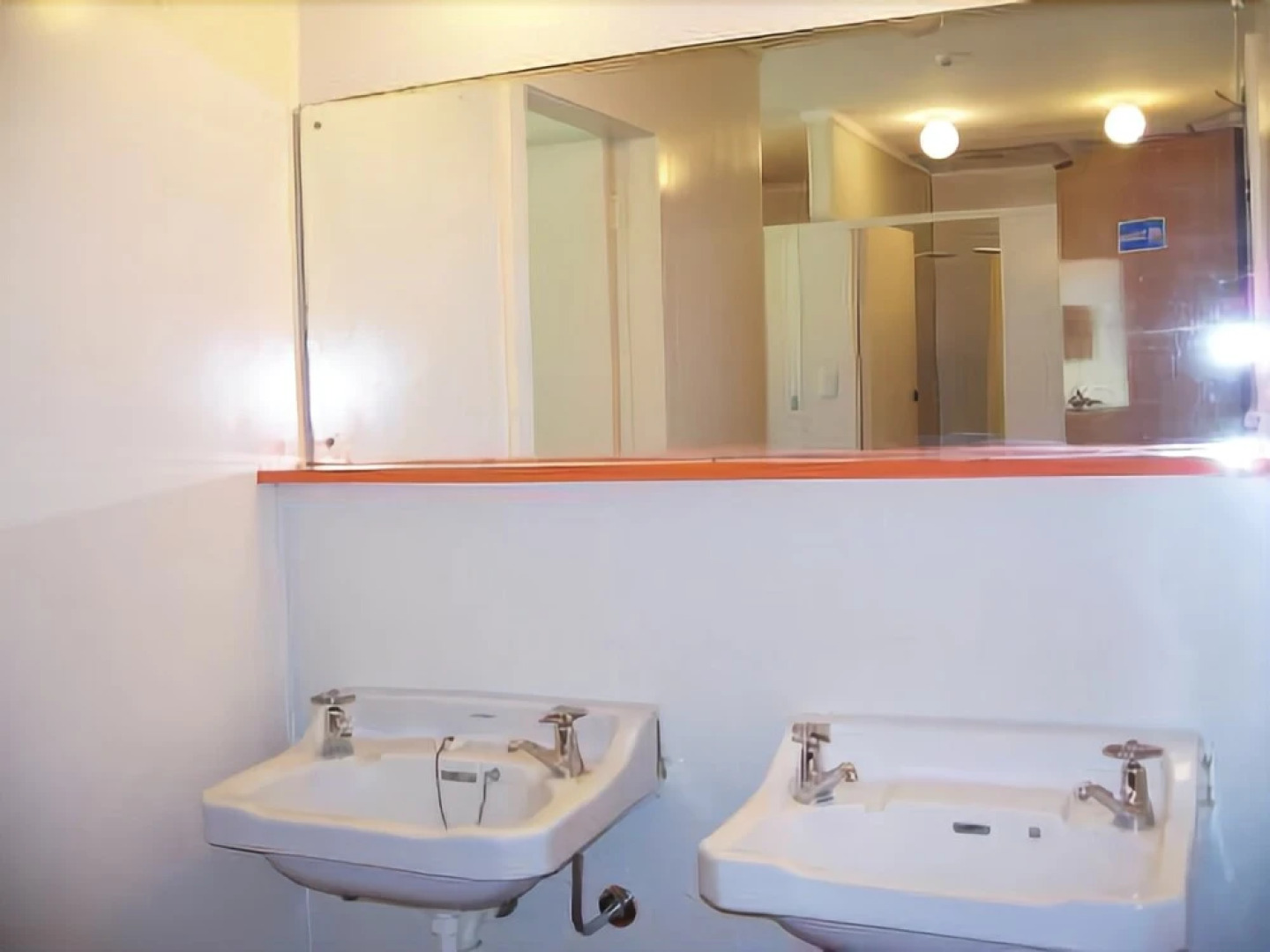 A Plus Samurai Lodge Backpackers