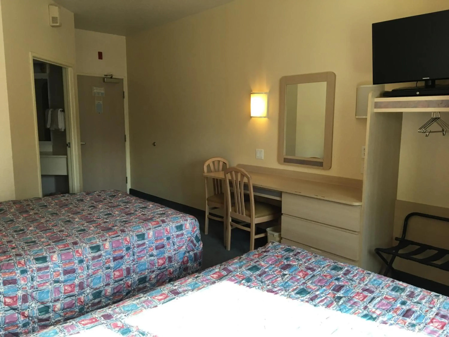 Motel 6 Portland, OR - I-5