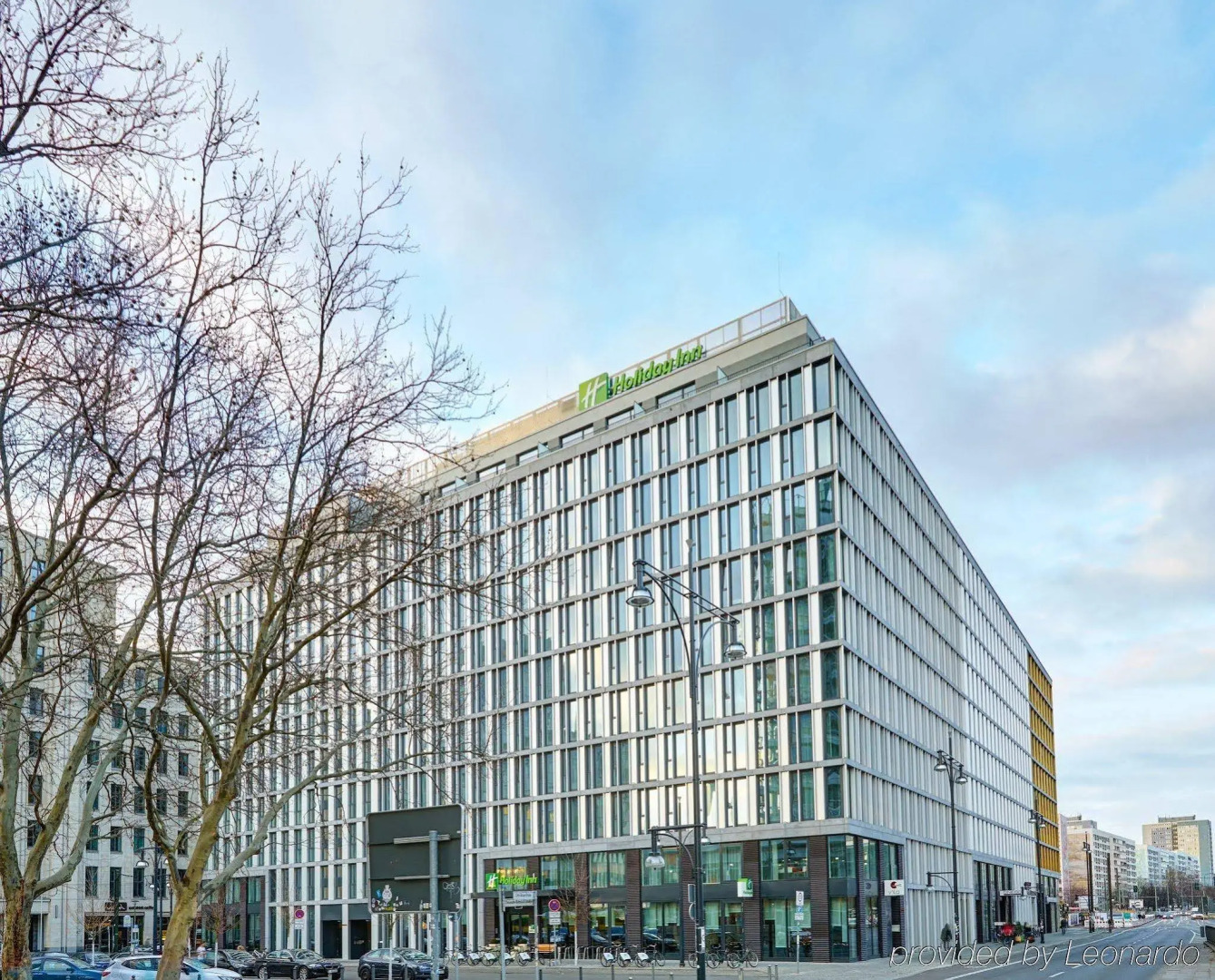 Отель Premier Inn Berlin Alexanderplatz
