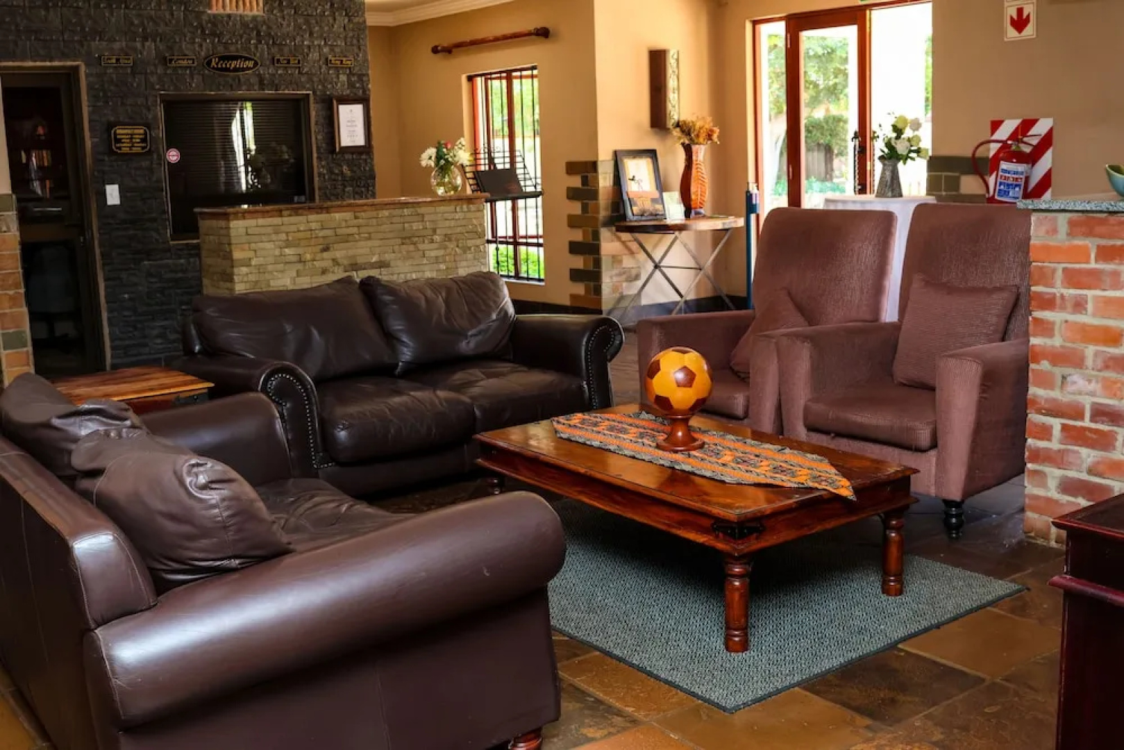 Thaba Legae Guest Lodge