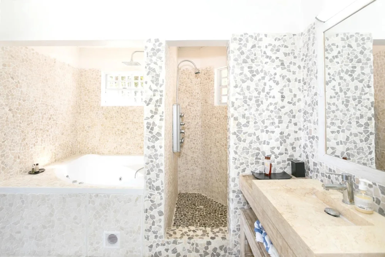 Villa With 3 Bedrooms in ST Martin, With Wonderful sea View, Private P