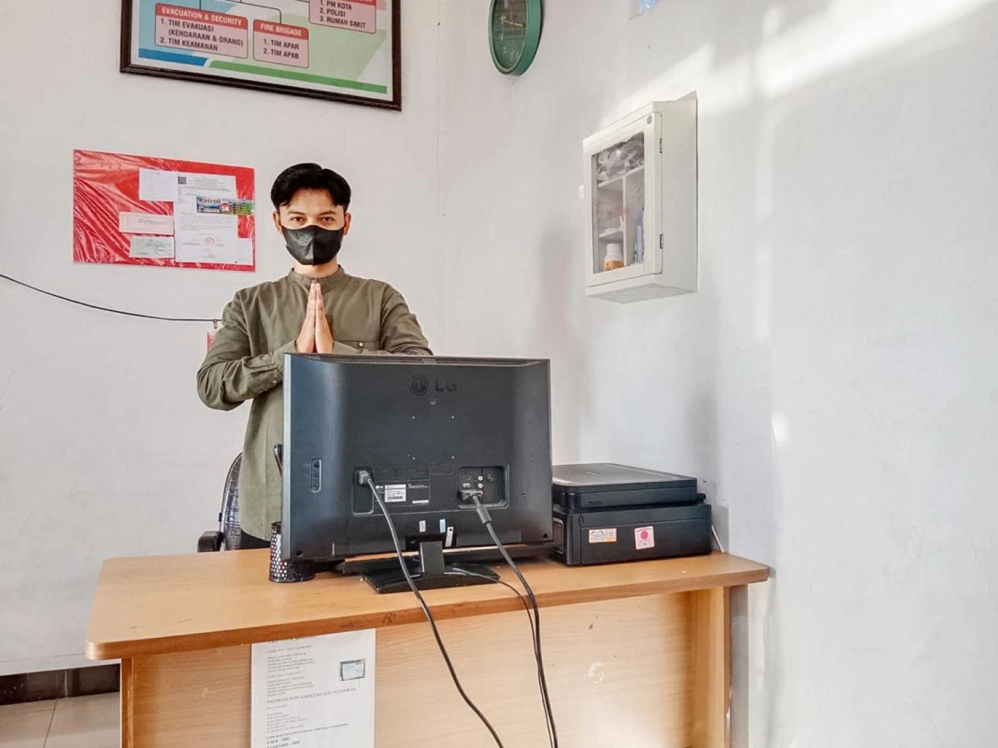 Grand Kencana Guesthouse near Wisata Bahari Lamongan