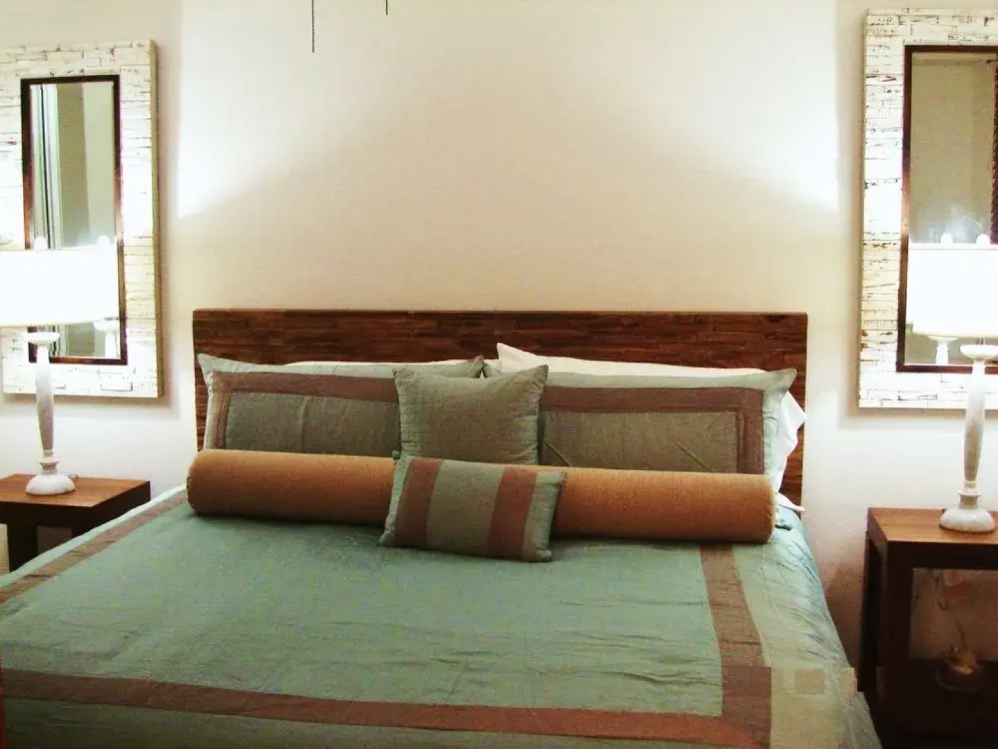 Real Beach Front Luxury Penthouse Villa