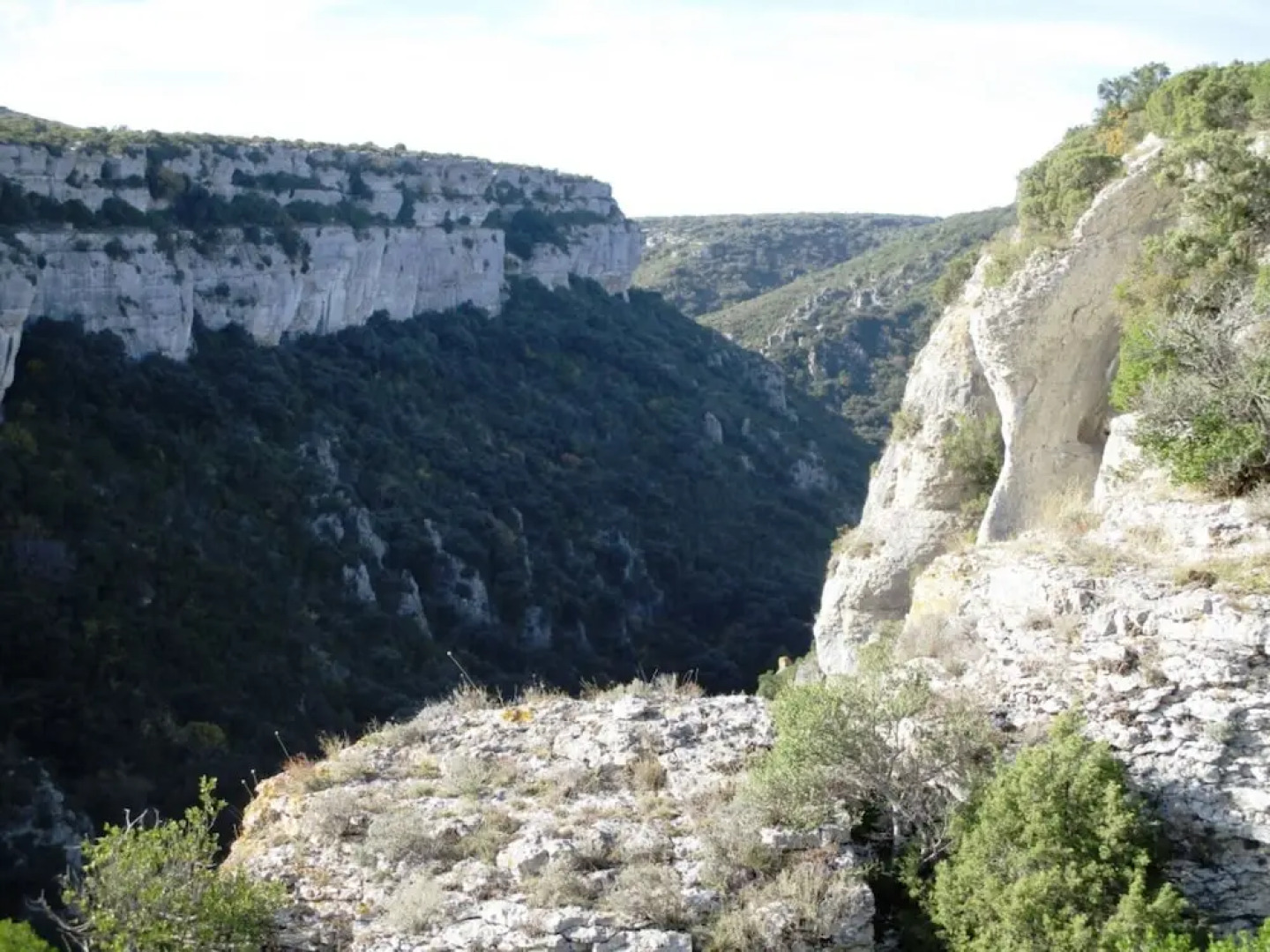 Luxurious Villa Near River in Cesseras