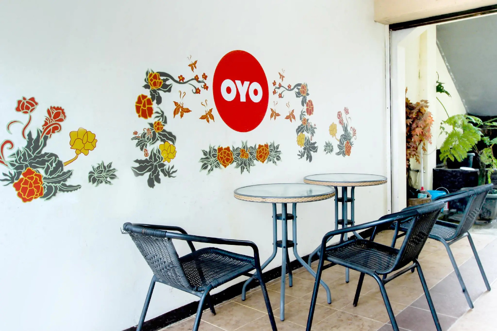 OYO 677 Rianes Family Guest House