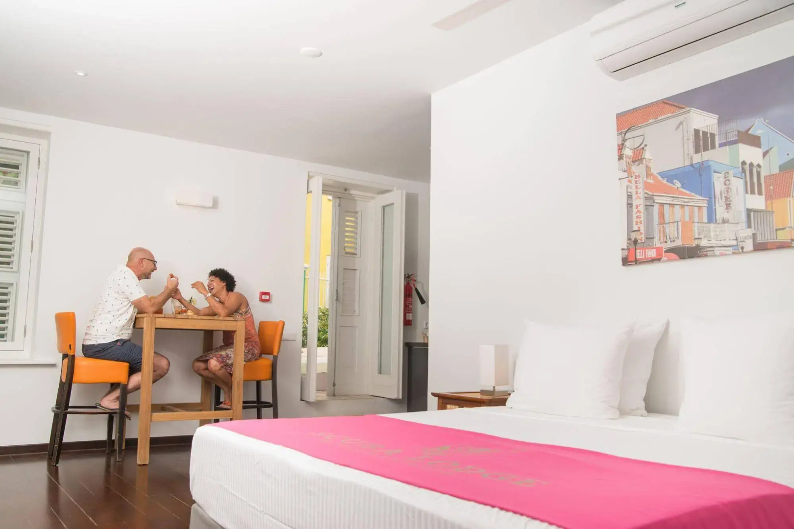 Scuba Lodge & Ocean Suites