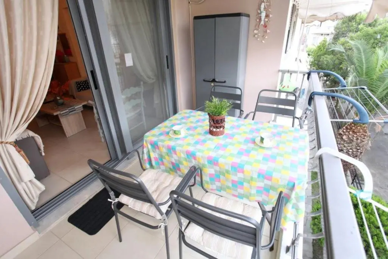 Luxury Flat in Neoi Poroi with Free Parking, 2' mins from the Beach!