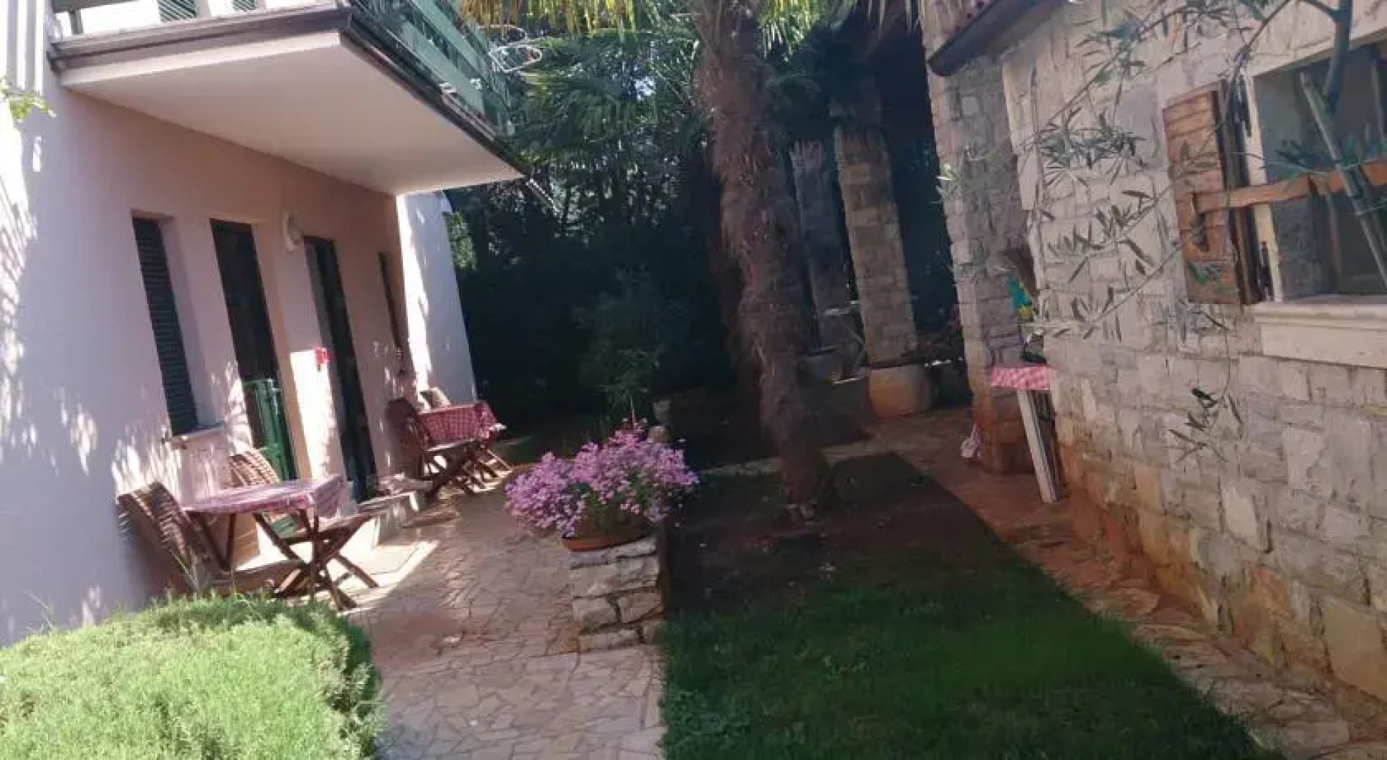 Low Buget Family Apartments