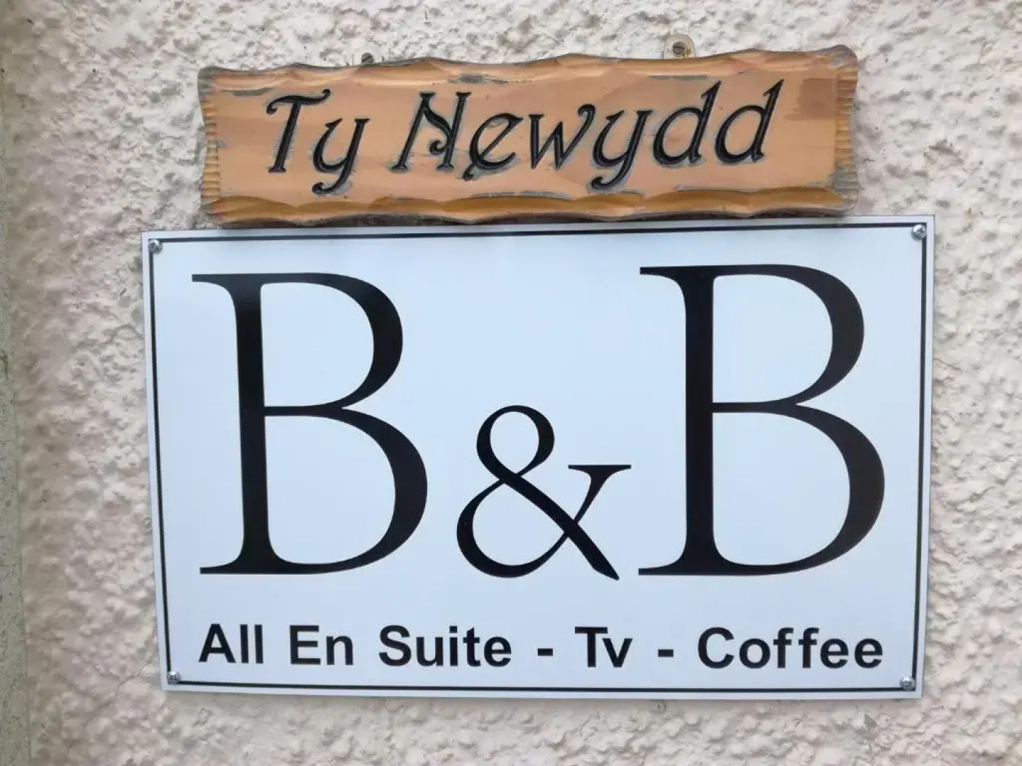Ty Newydd Bed and Breakfast