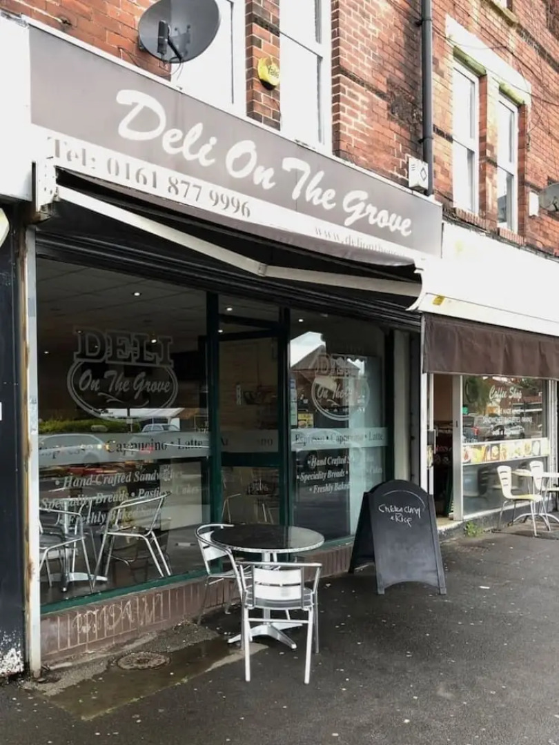 Bright and Homely 2BR Flat in Old Trafford