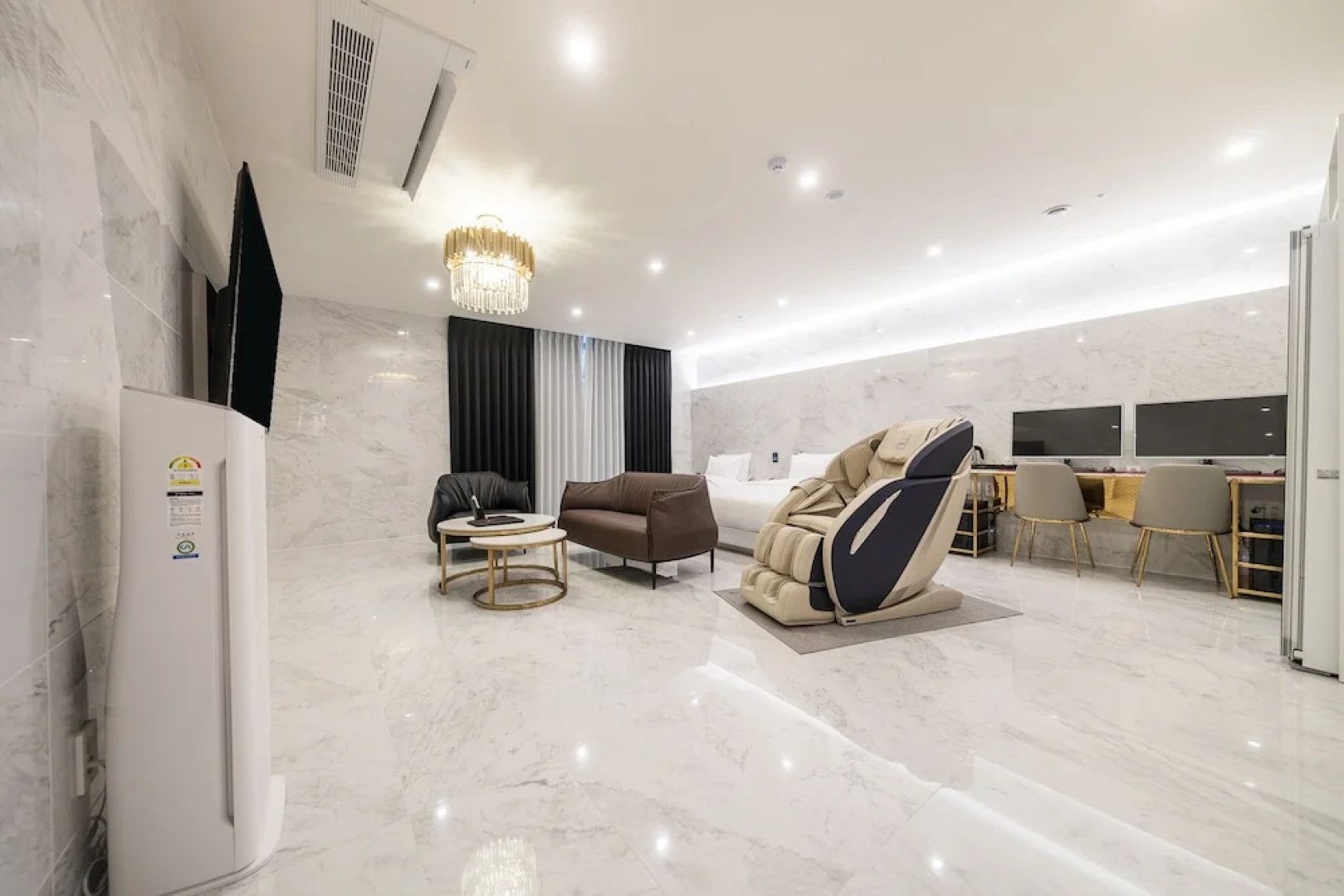 Hotel Four Star