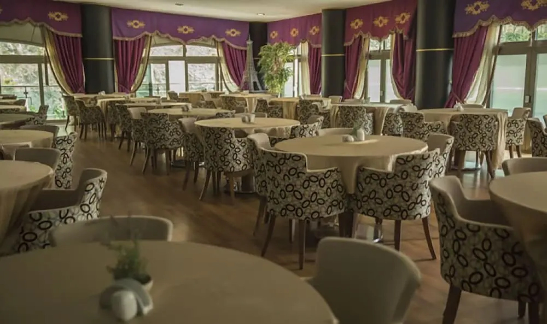 Sarot Termal Park Resort & Spa - Halal Hotel