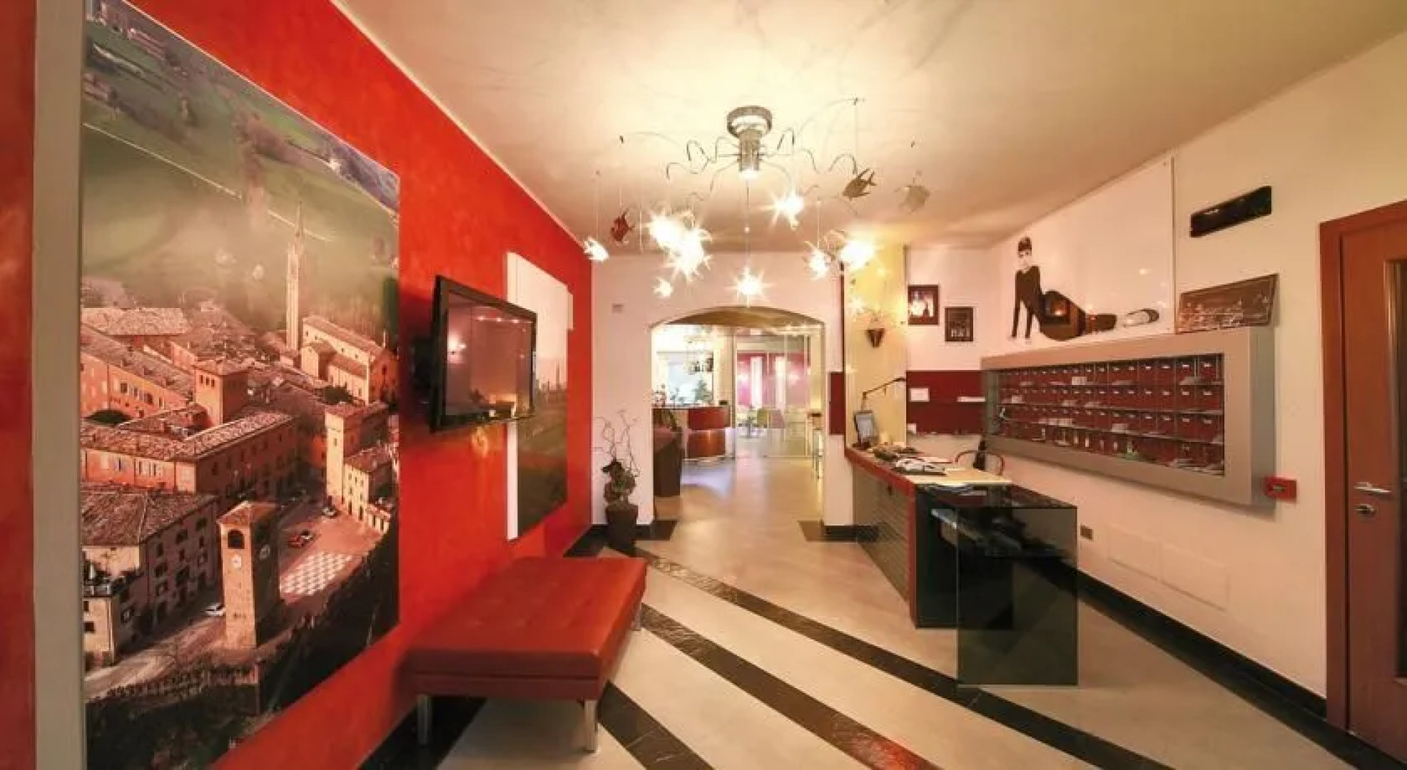 Hotel Zoello Je Suis