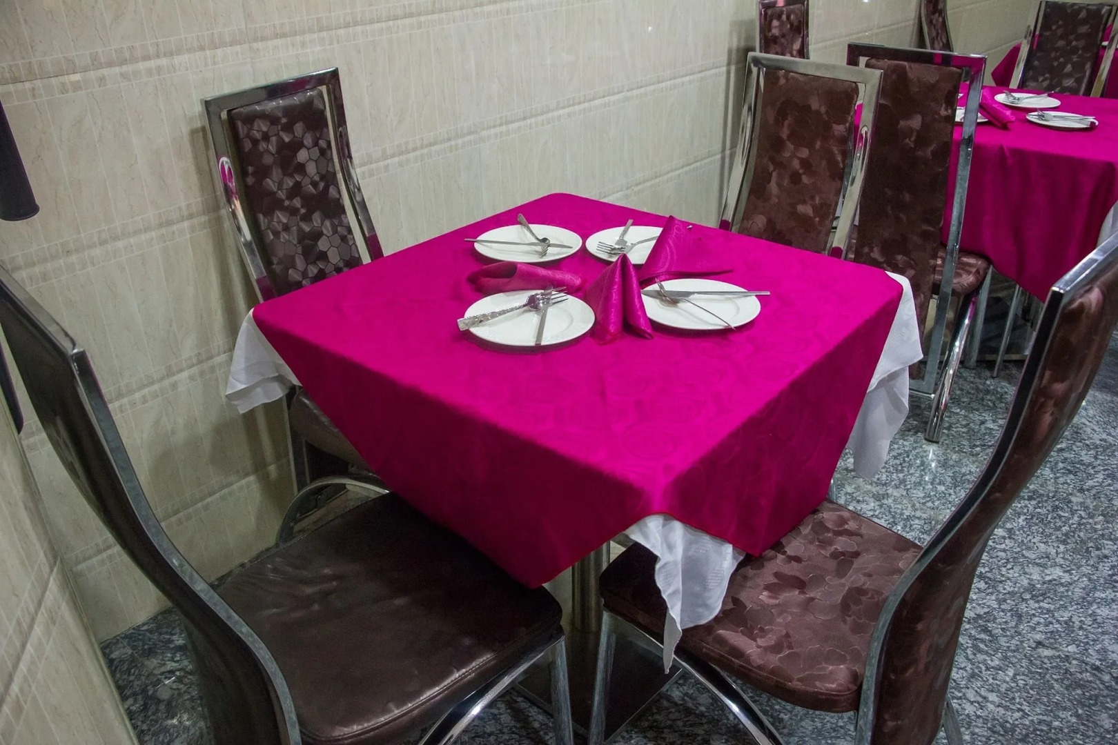 Sweet Season Luxury Suites