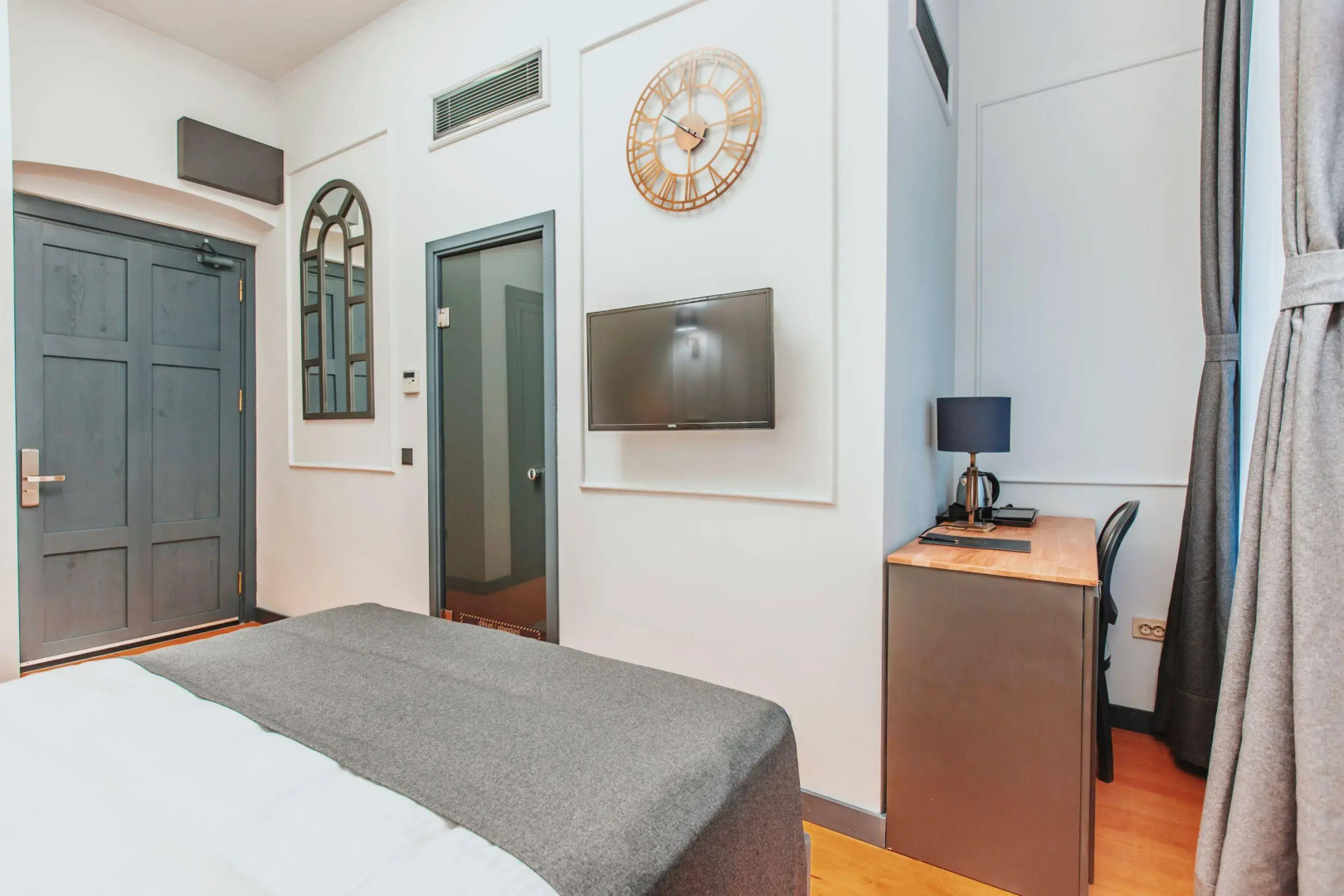 Ferman Port Hotel - Special Class