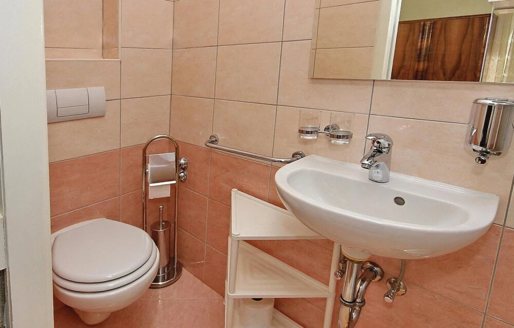 Nice Home in Zaton Veliki With Wifi and 5 Bedrooms