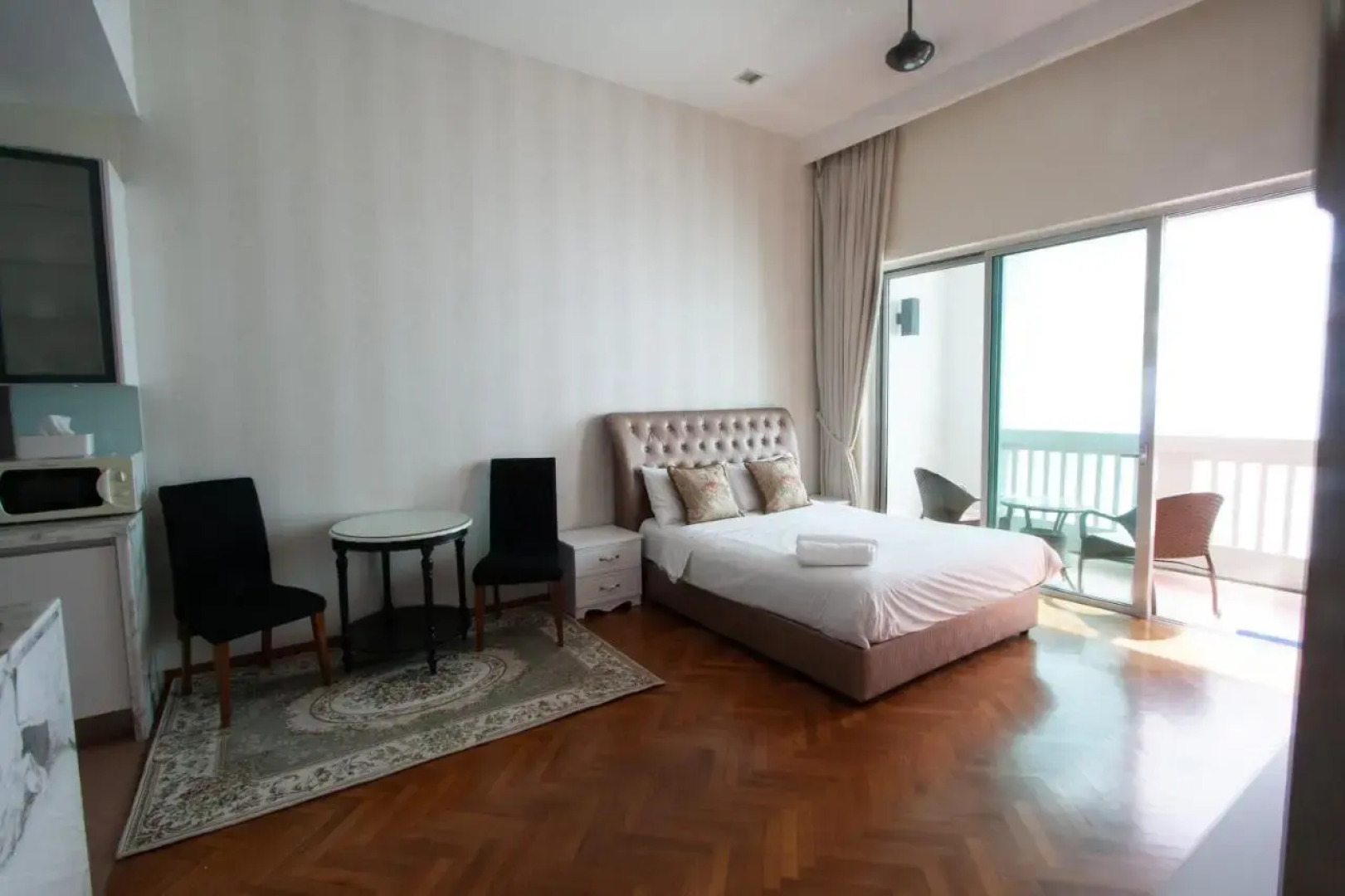 Penhome The Suite Straits Quay