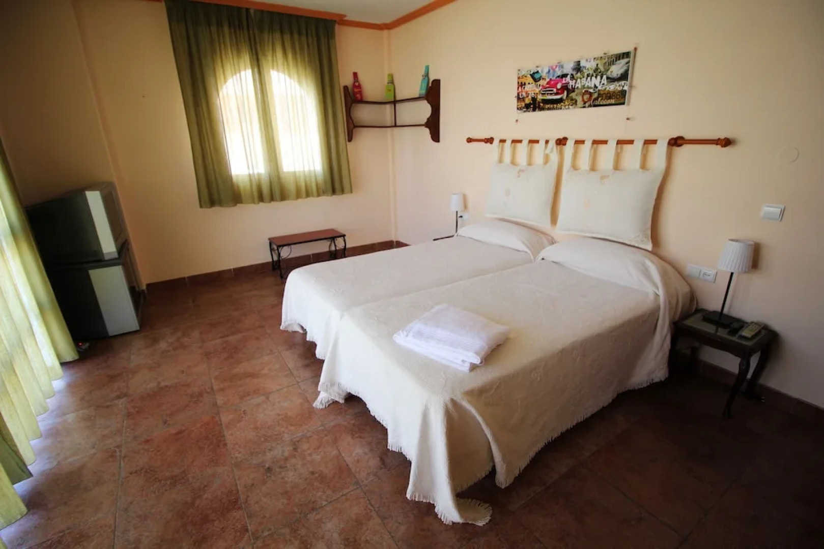 Vivaldi Aticos Climatized Pool