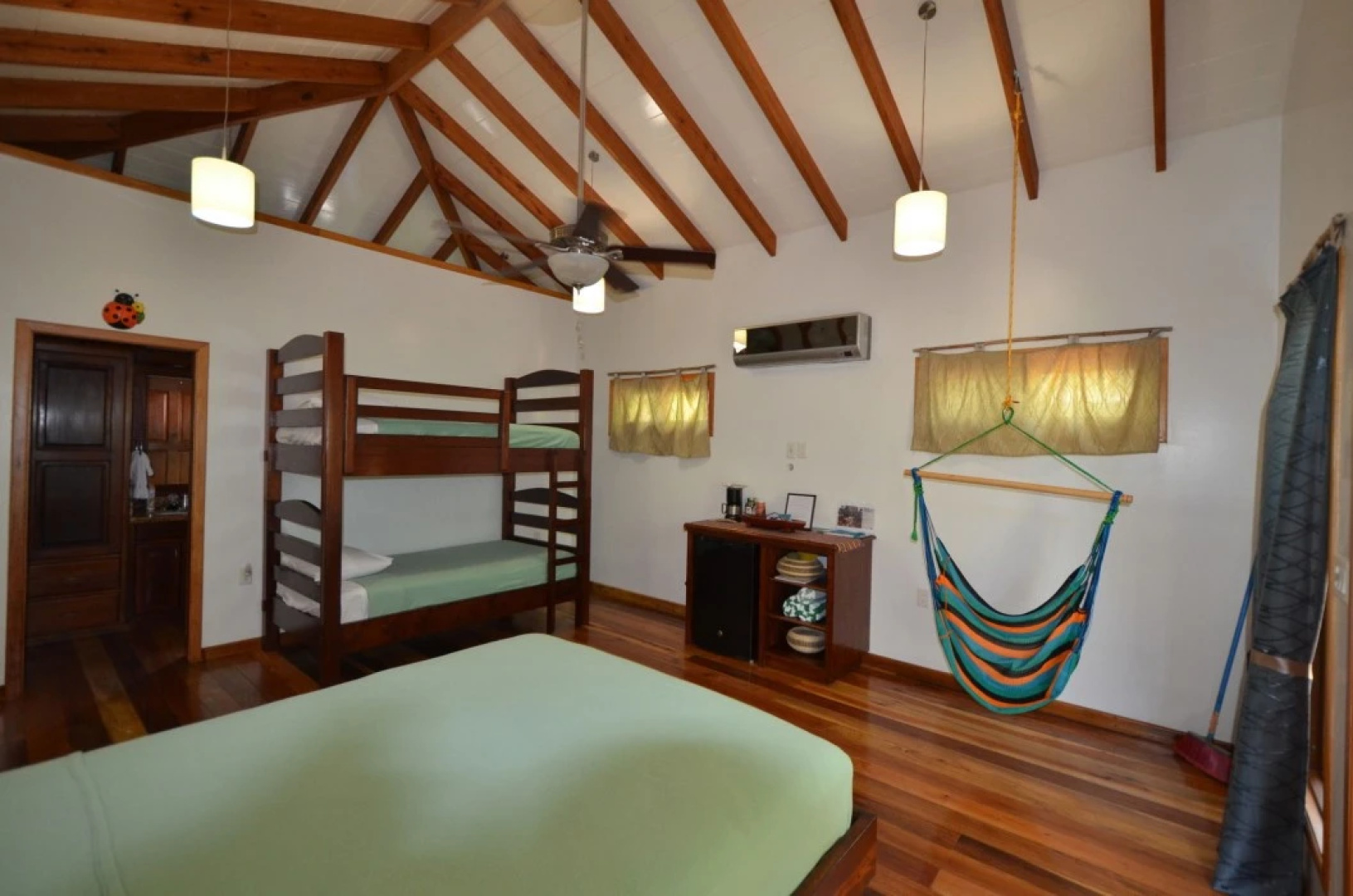 Mariposa Belize Beach Resort