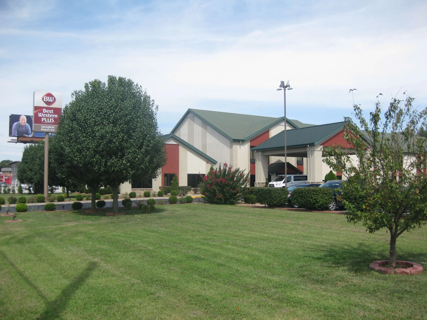 Best Western Plus Springfield Airport Inn