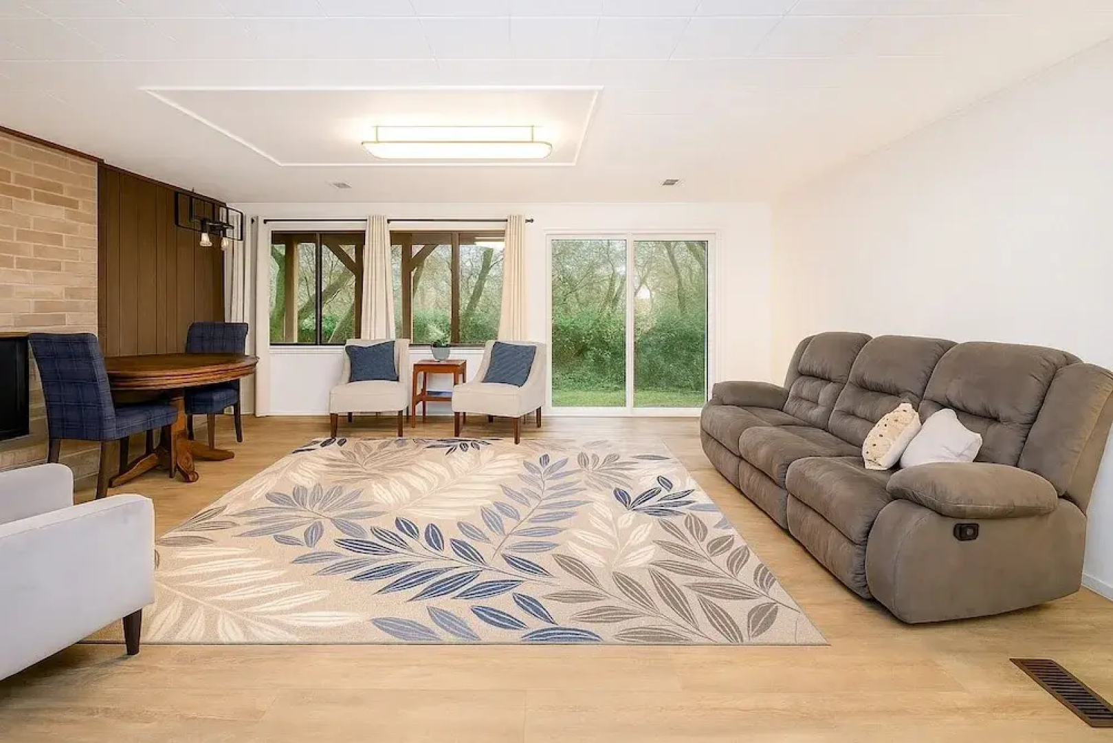 Peaceful House in Lake Forest Park