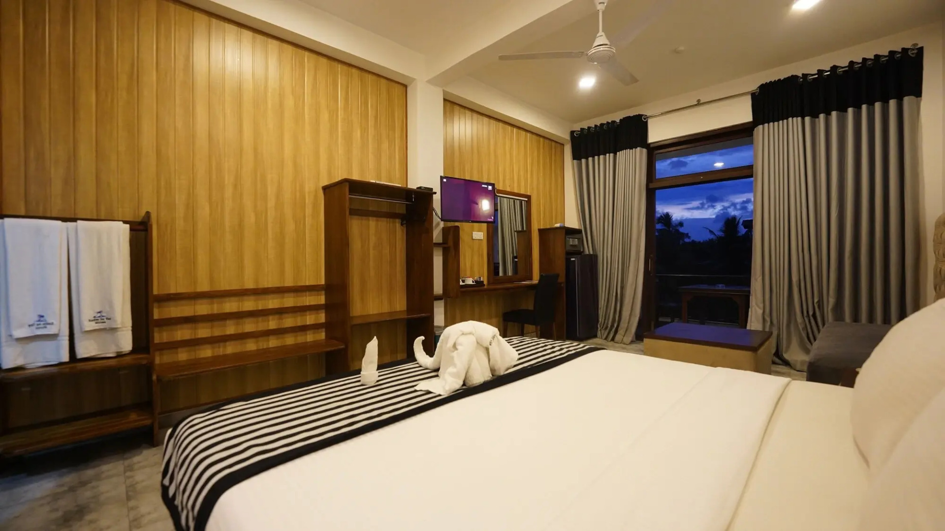 Randiya Sea View Hotel